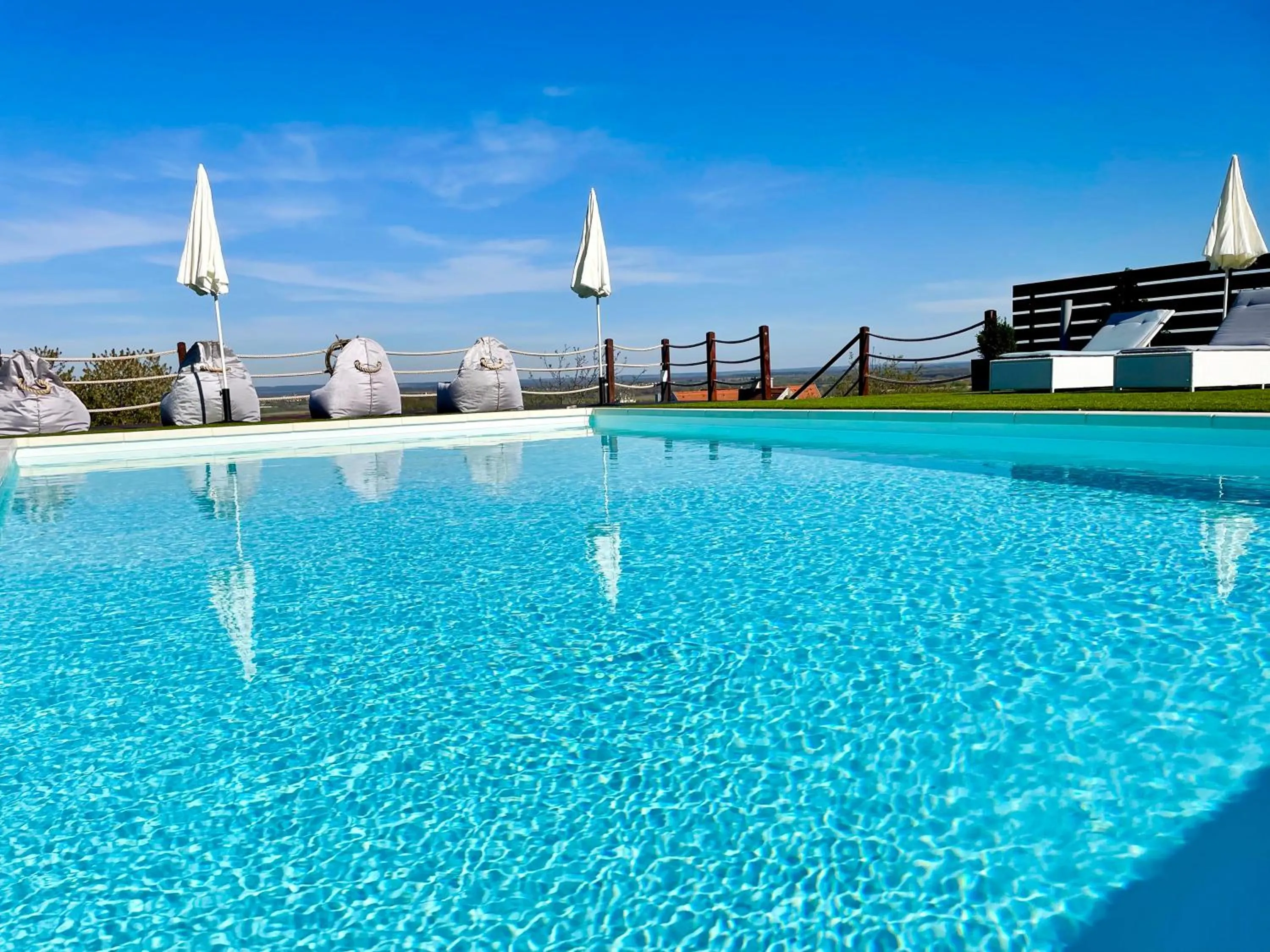 Swimming pool in Love and Dream Élményvilla