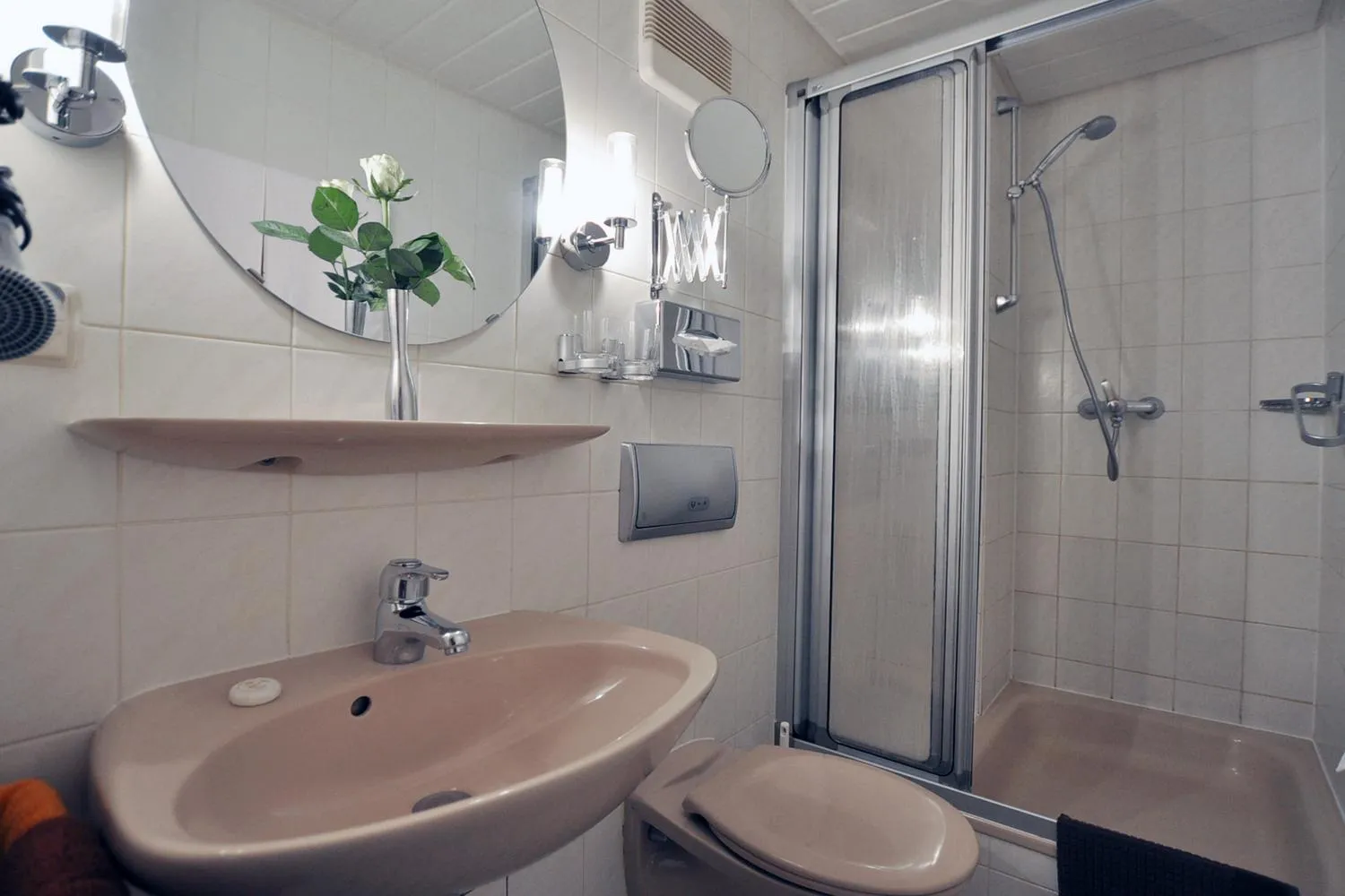 Bathroom in Hotel Am Ehrenhof