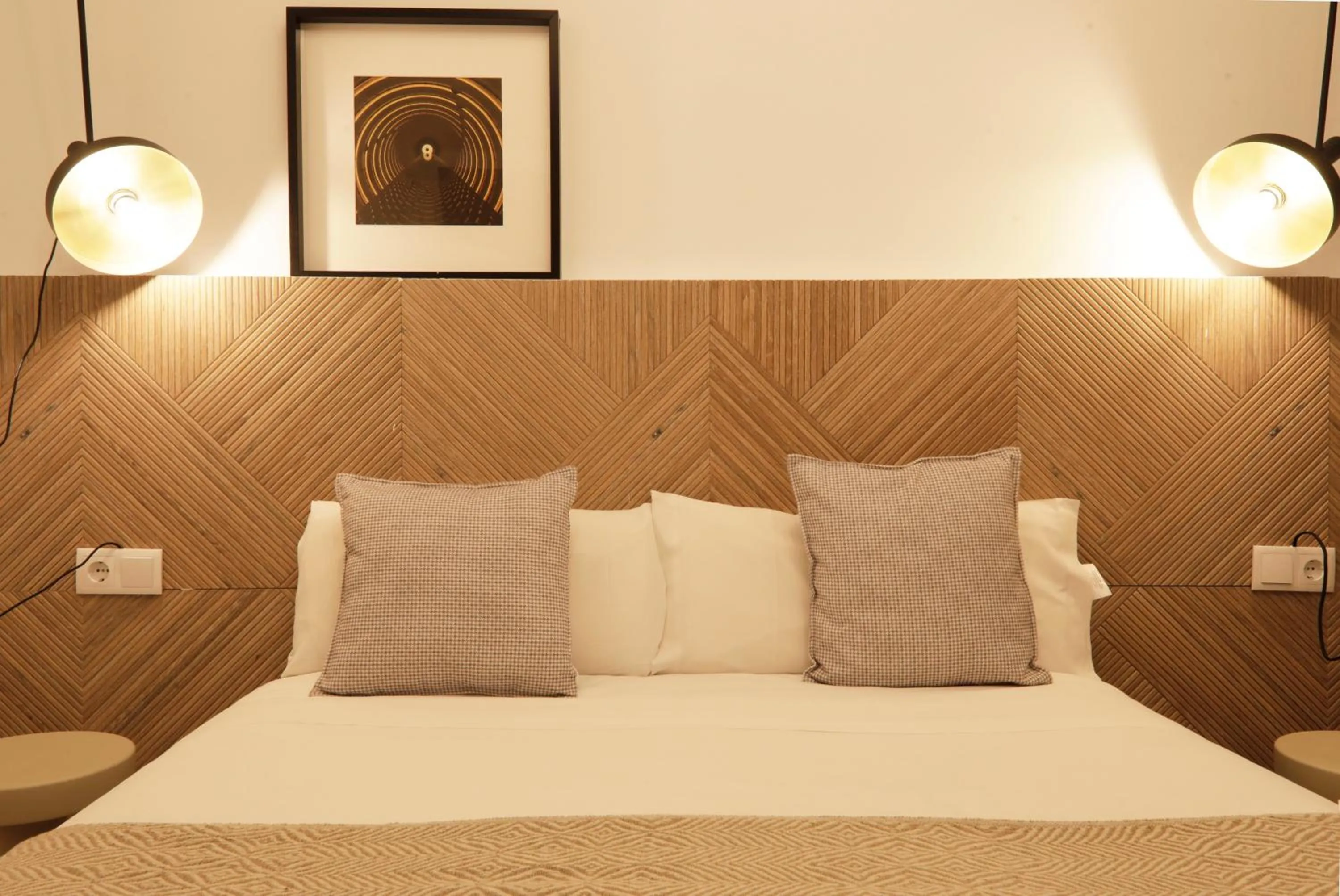 Bed in SUITES YOU Gran Vía