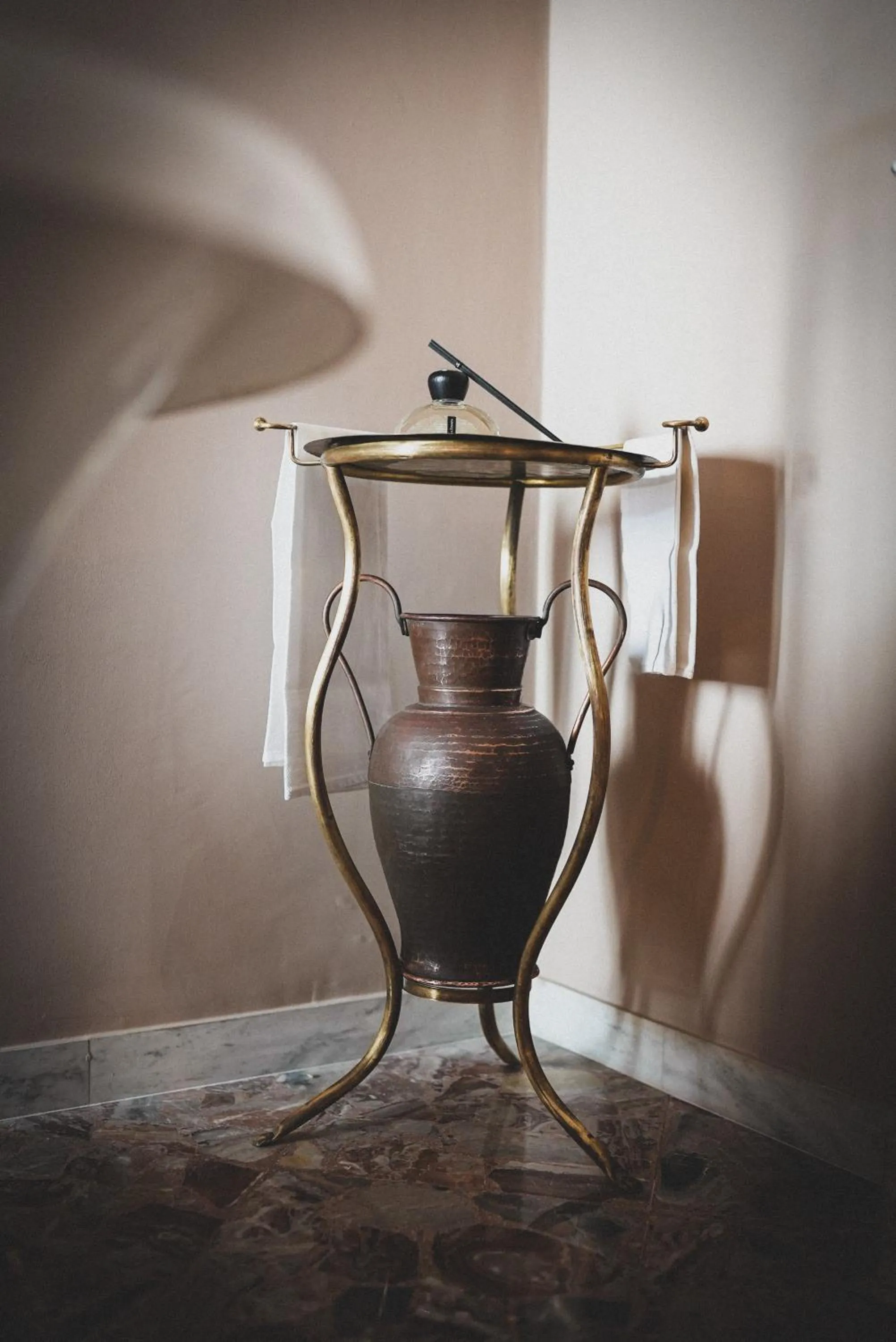 Decorative detail in Bari Antica Boutique B&B