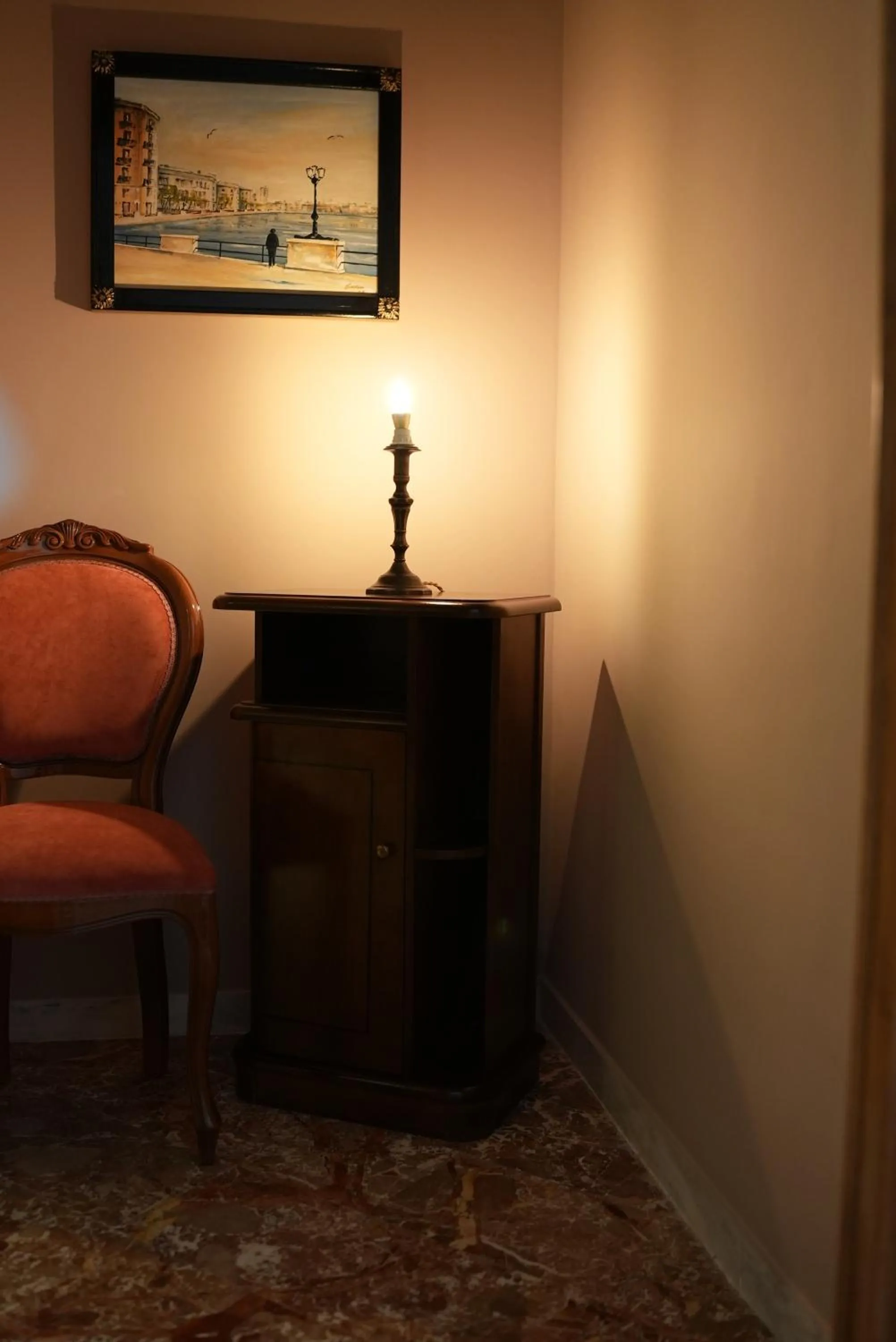 Decorative detail in Bari Antica Boutique B&B