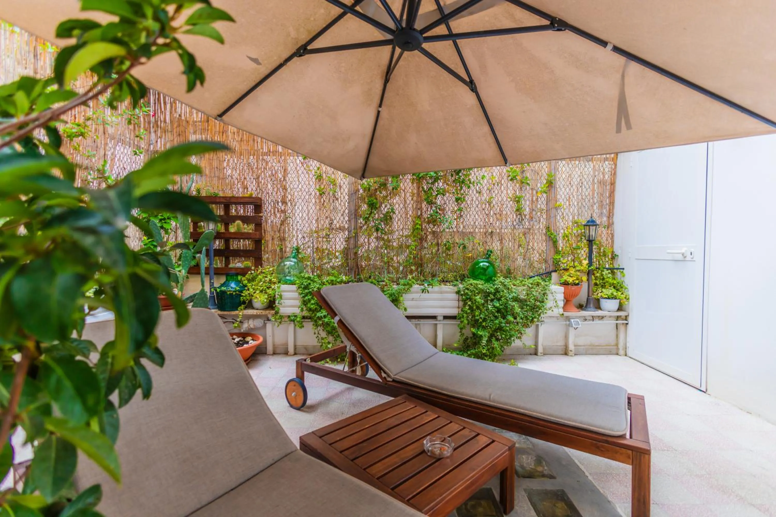 Patio in Bari Antica Boutique B&B