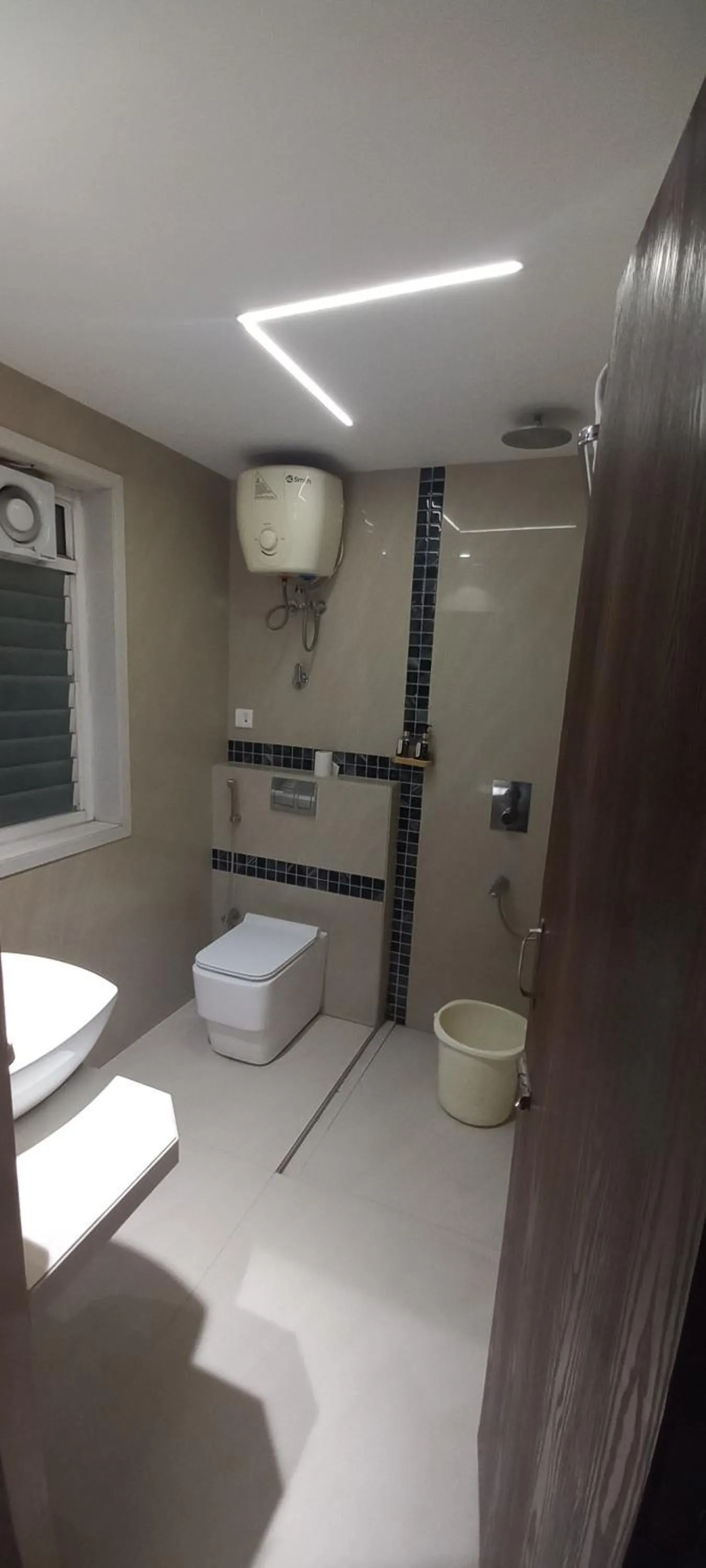 Shower in Alba Premier, Indore