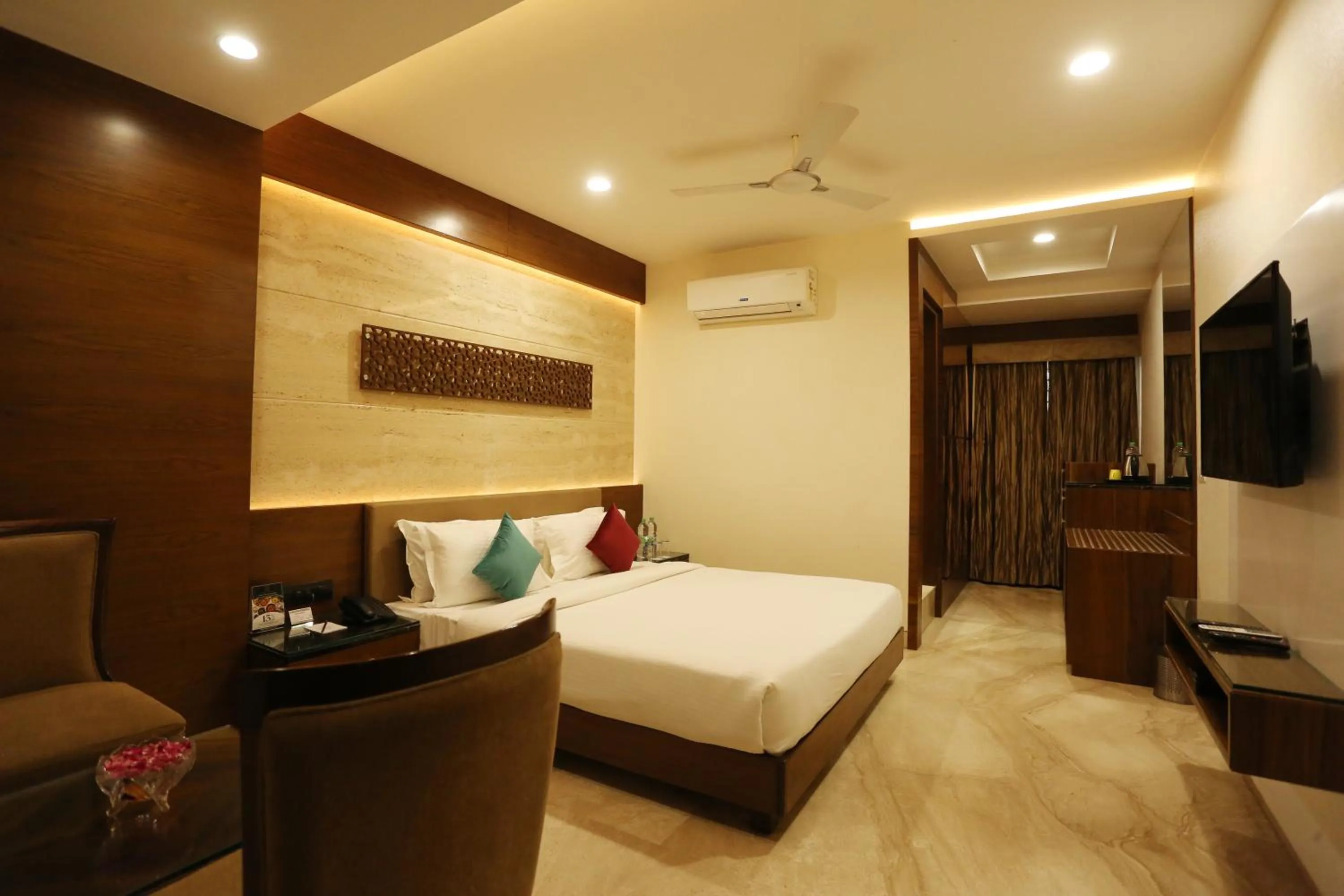 Photo of the whole room, Bed in Alba Premier, Indore