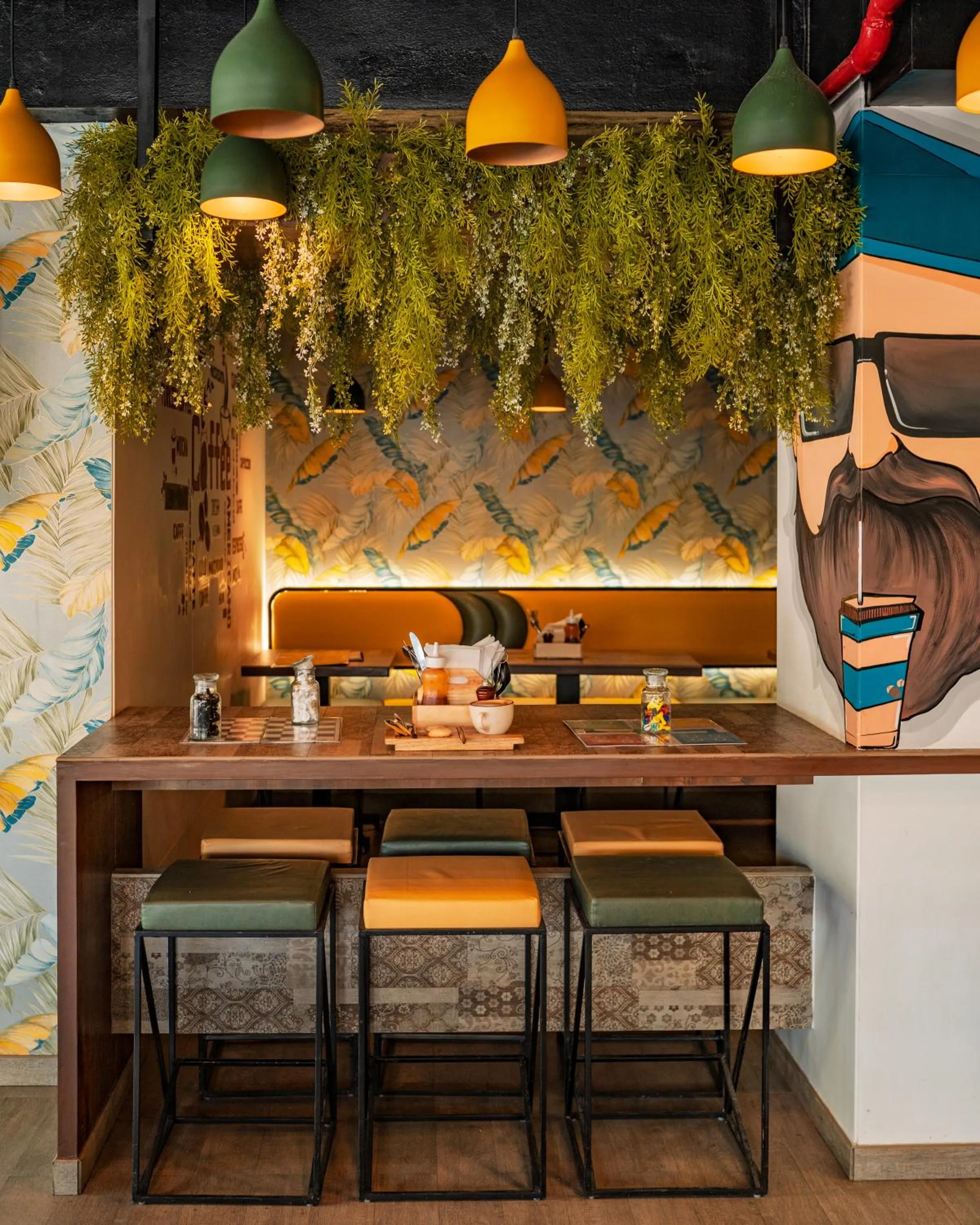 Restaurant/places to eat in Alba Premier, Indore