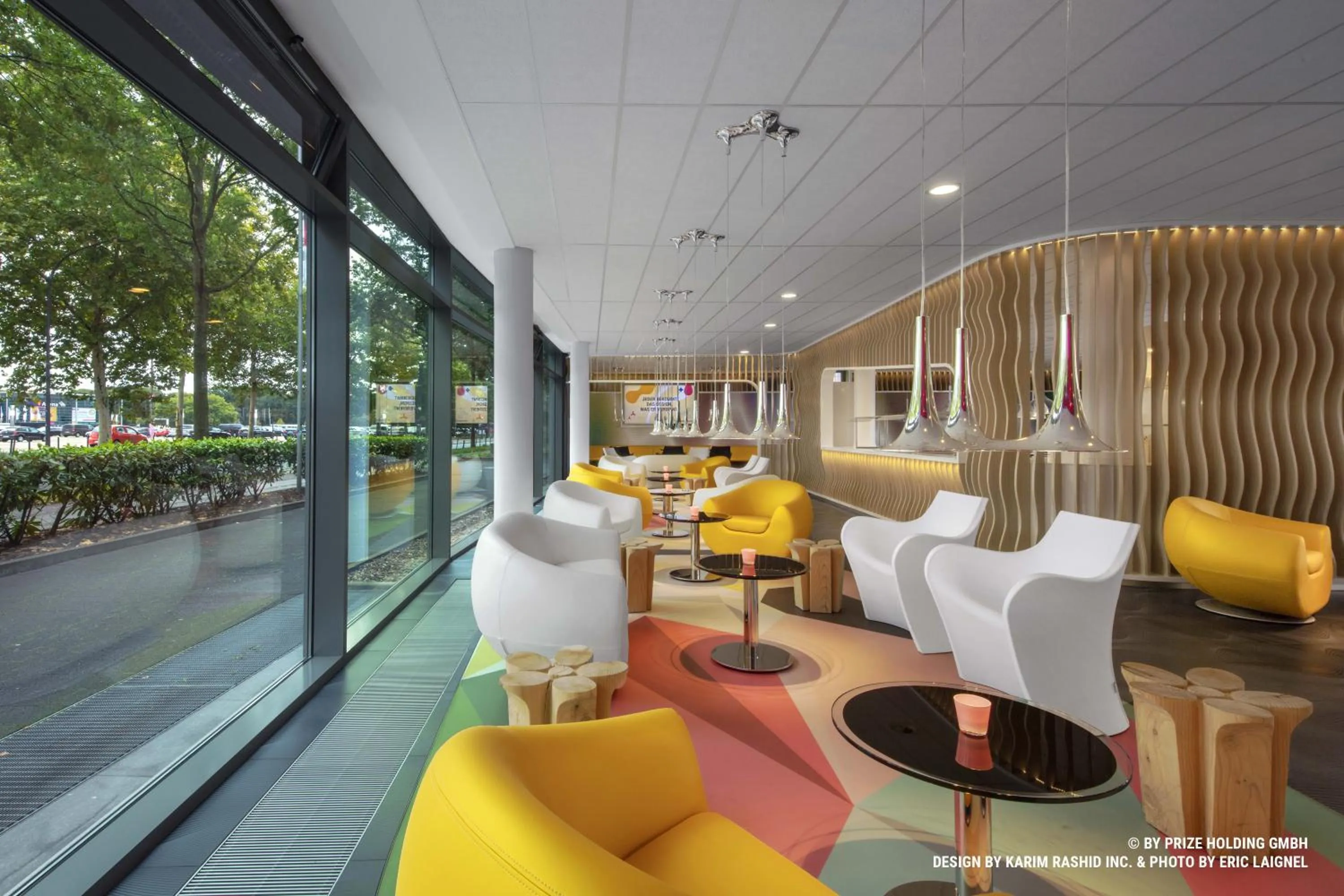 Seating area in Prize by Radisson, Bremen City