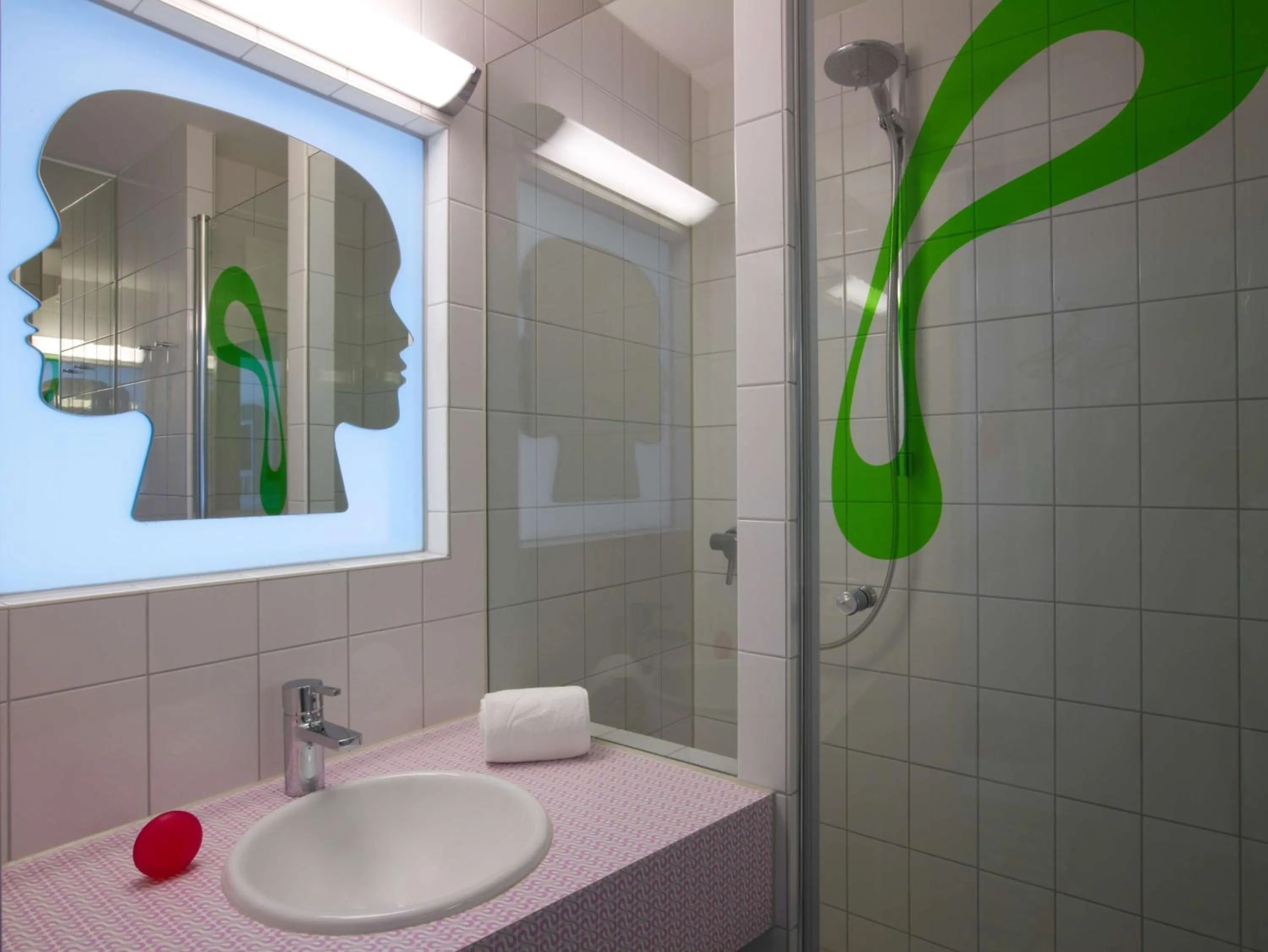 Bathroom in Prize by Radisson, Bremen City