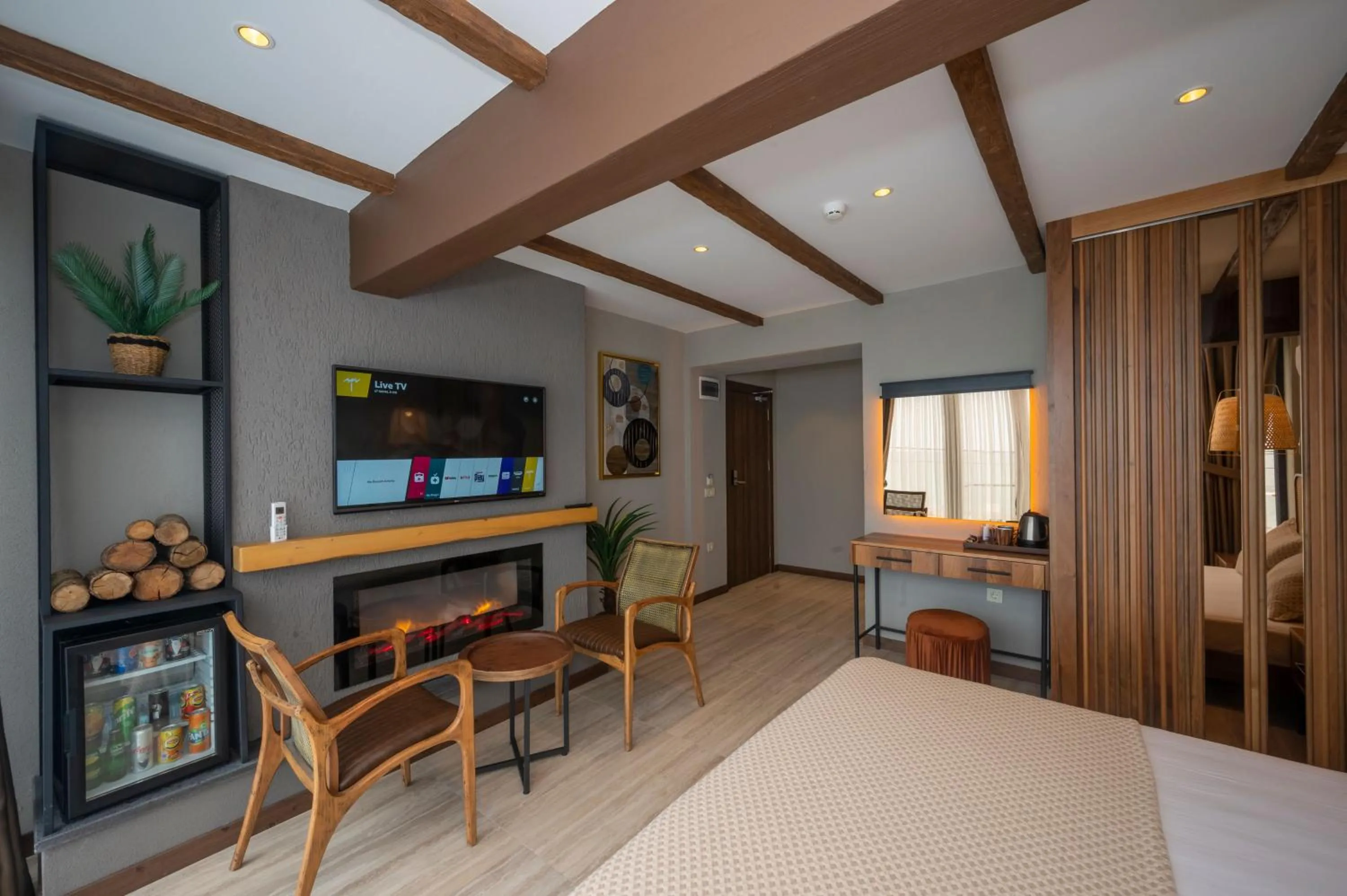 TV and multimedia, Bed in Villa Siesta Hotel Istanbul Airport