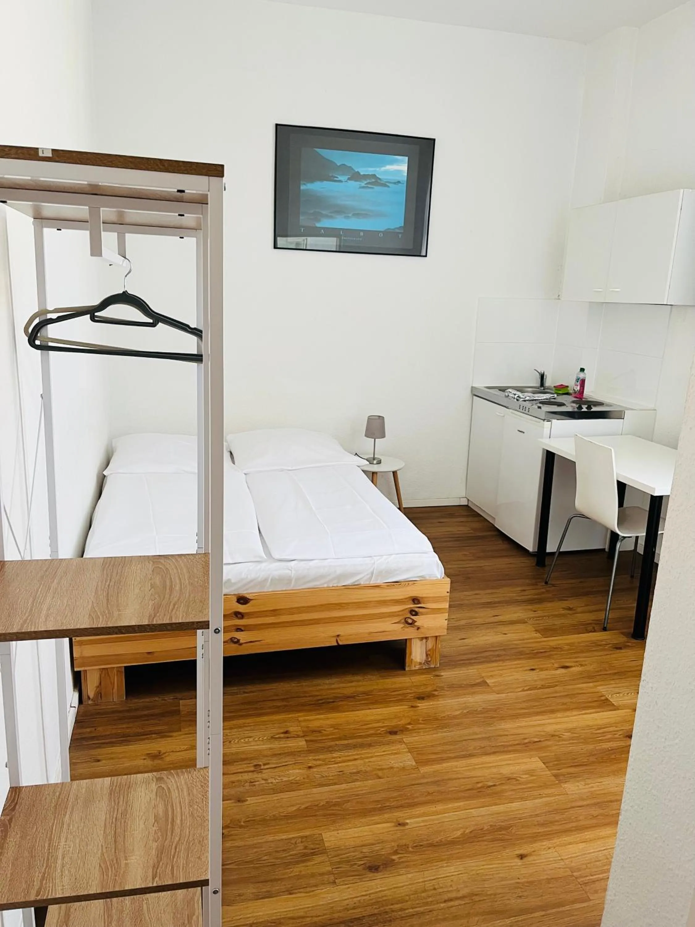 Photo of the whole room, Bed in Hotel Westend