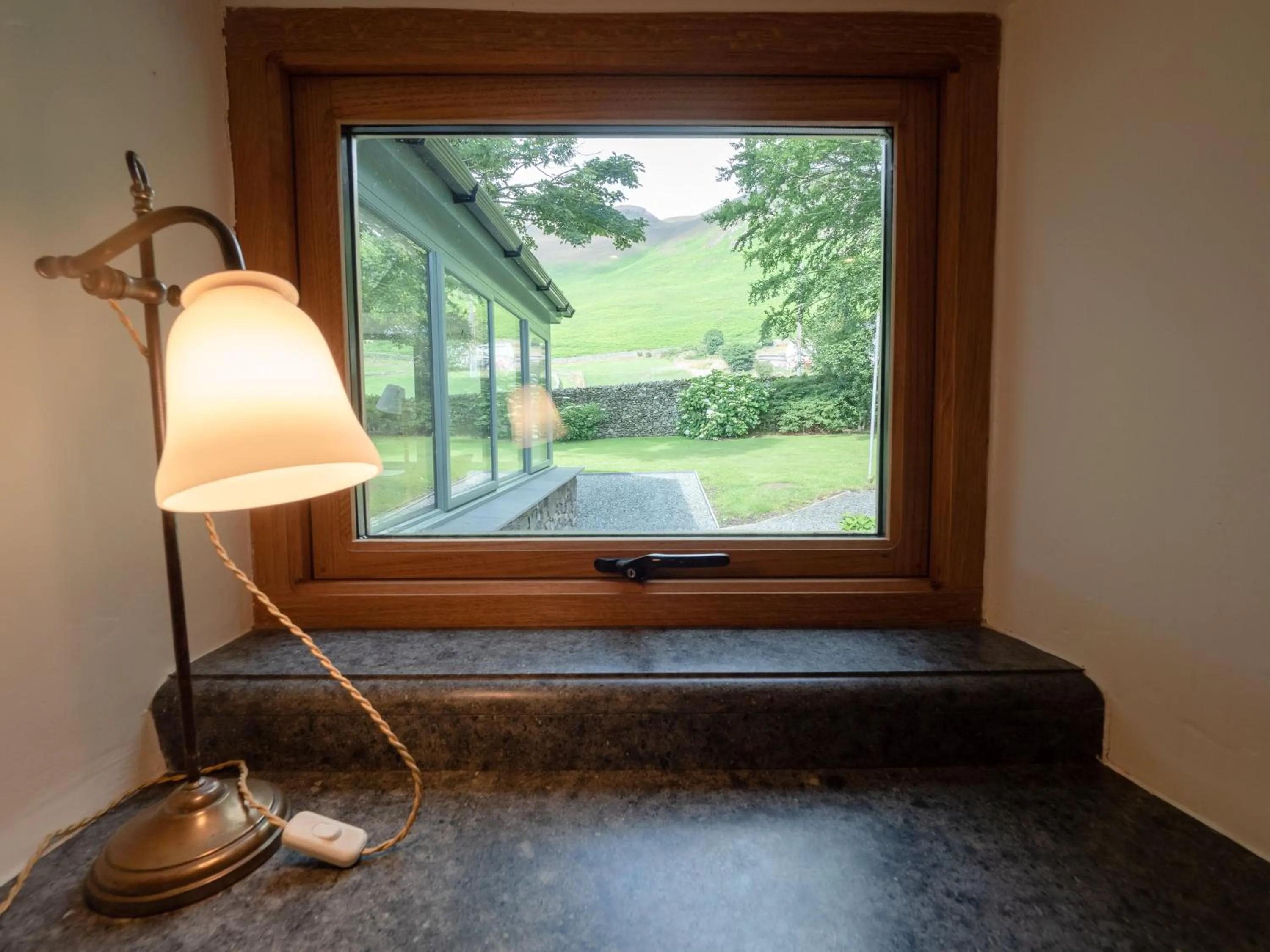 Kitchen or kitchenette in Wayside Cottage 1637