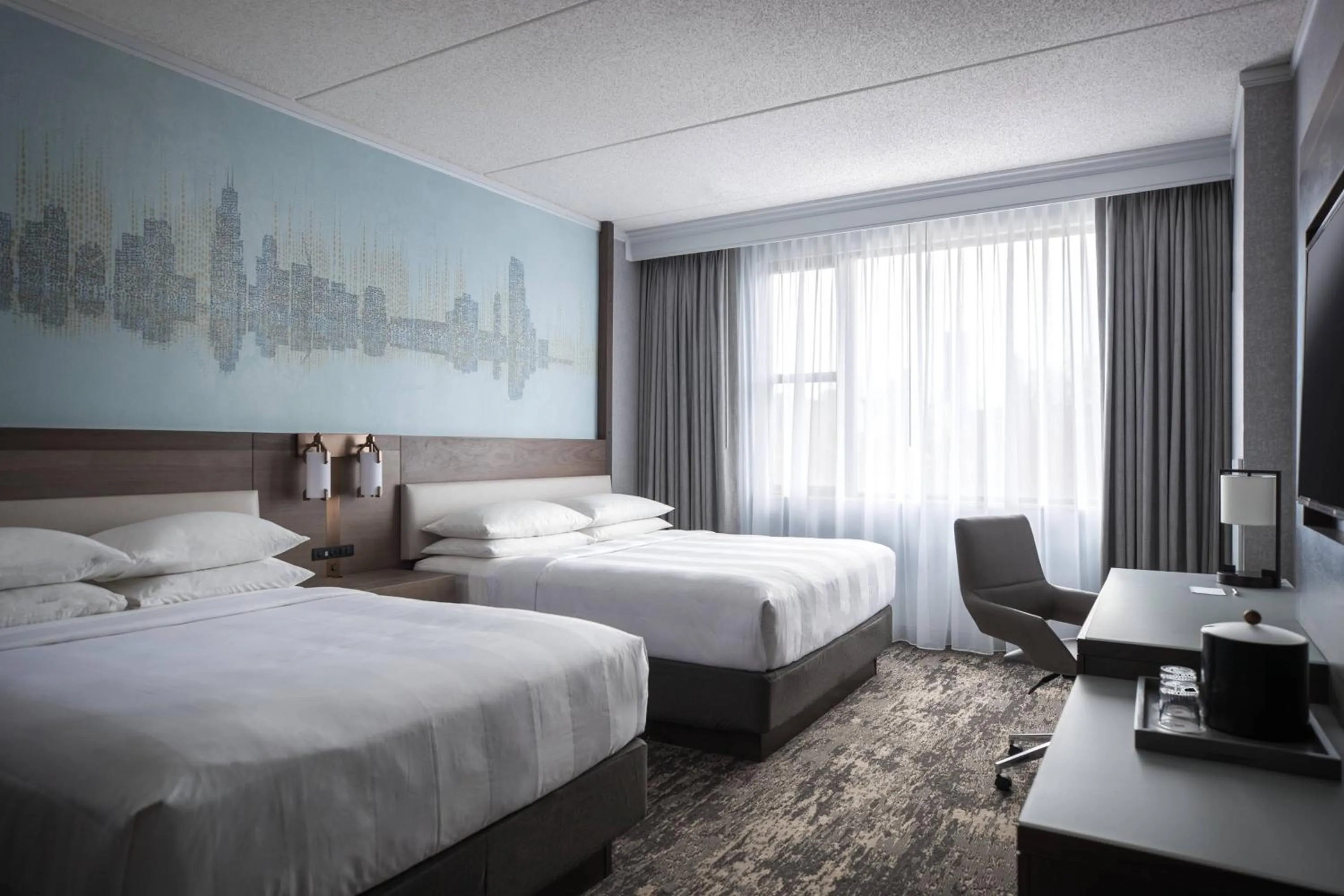Photo of the whole room, Bed in Courtyard by Marriott Chicago at Medical District-UIC
