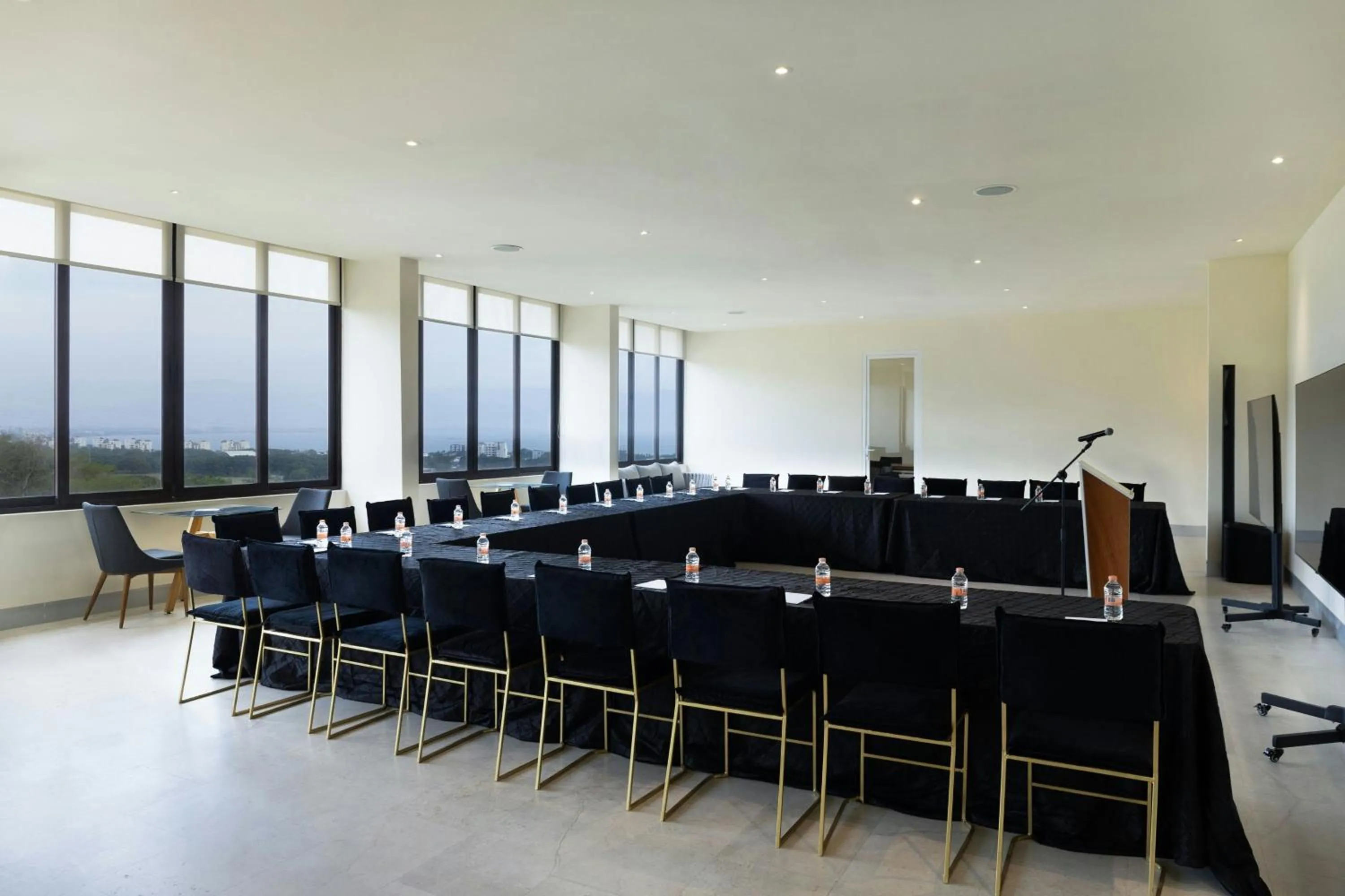Meeting/conference room in Delta Hotels by Marriott Riviera Nayarit, an All-Inclusive Resort