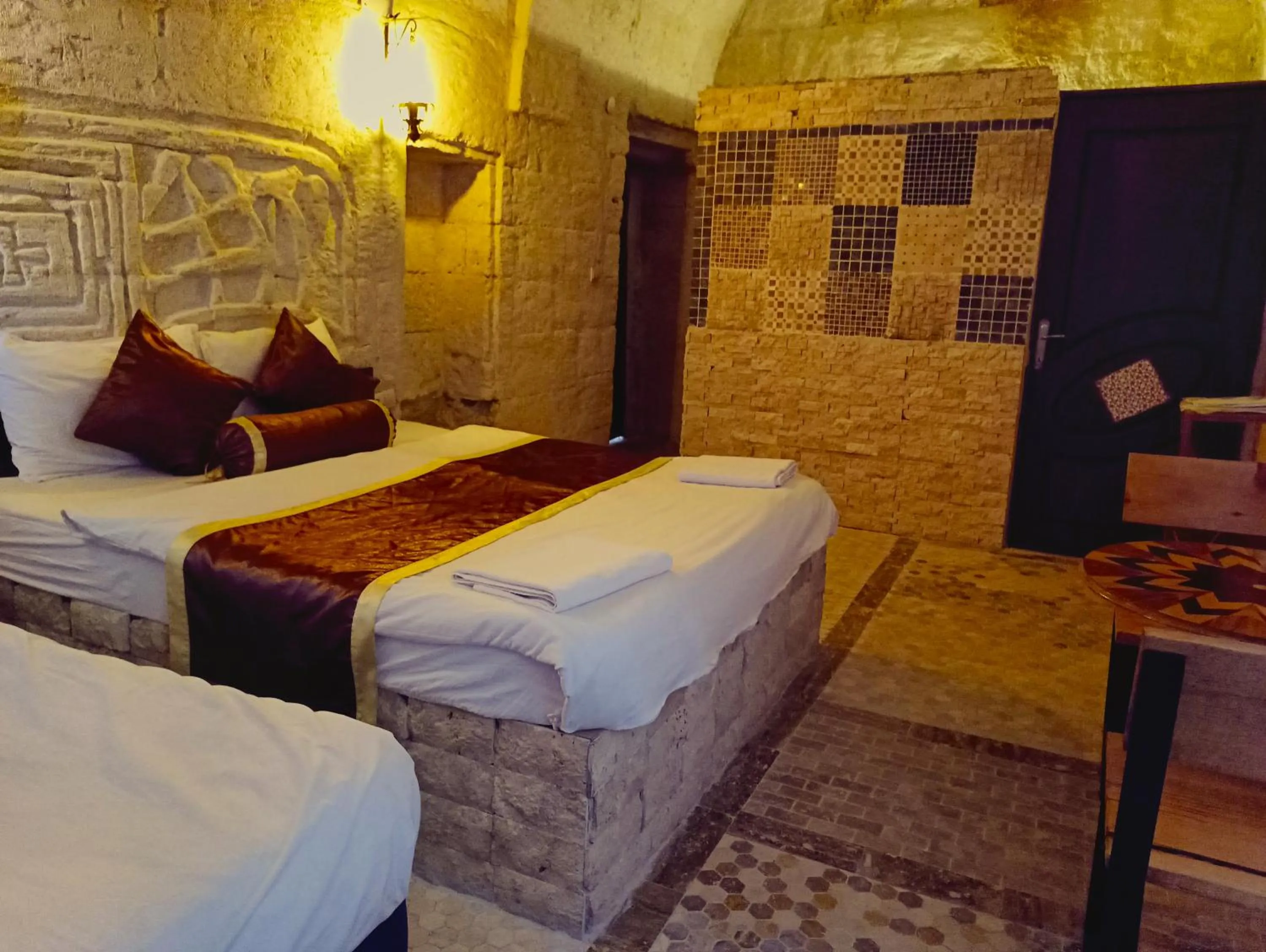 Photo of the whole room in stone age cappadocia