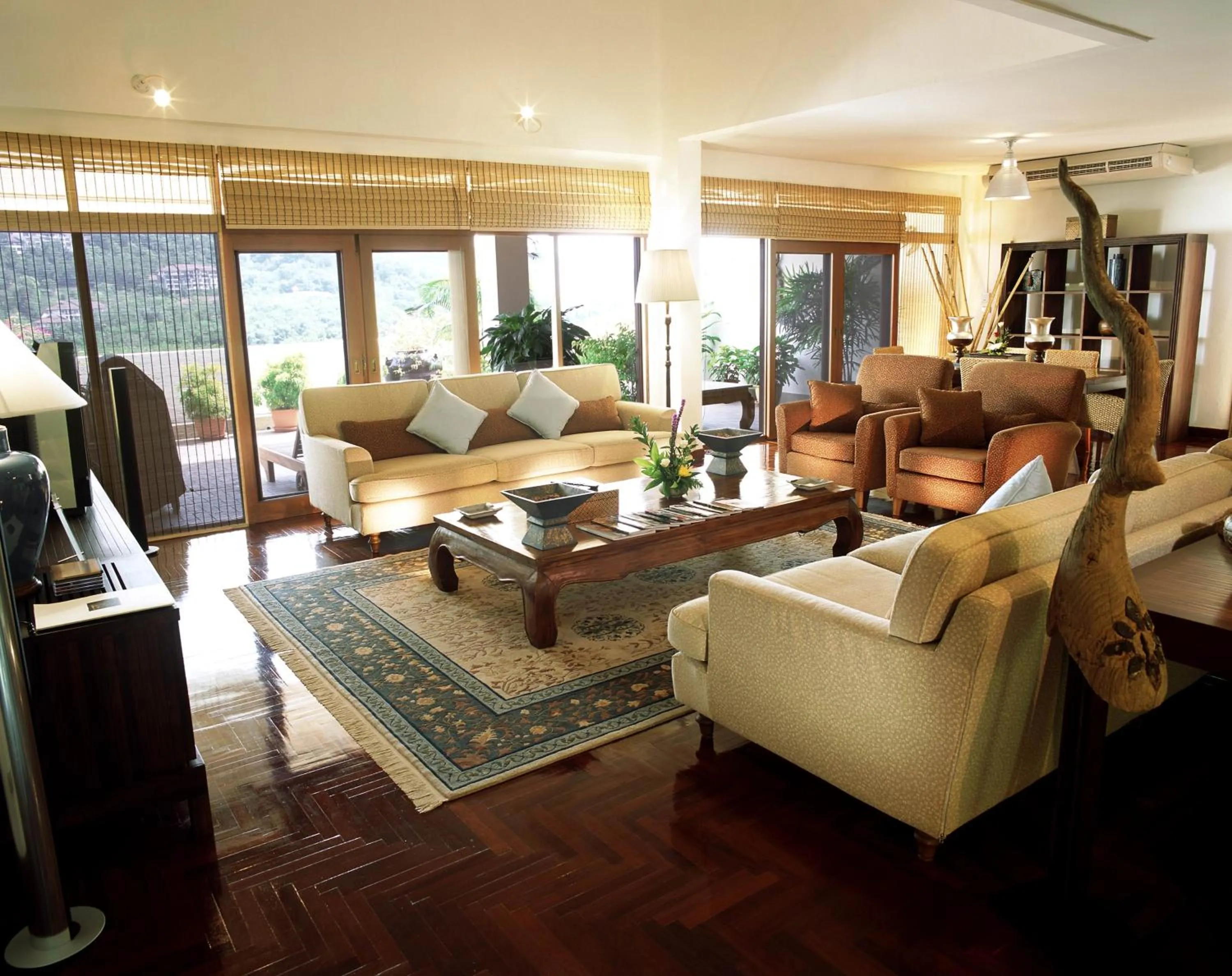 Living room in Blue Canyon Country Club