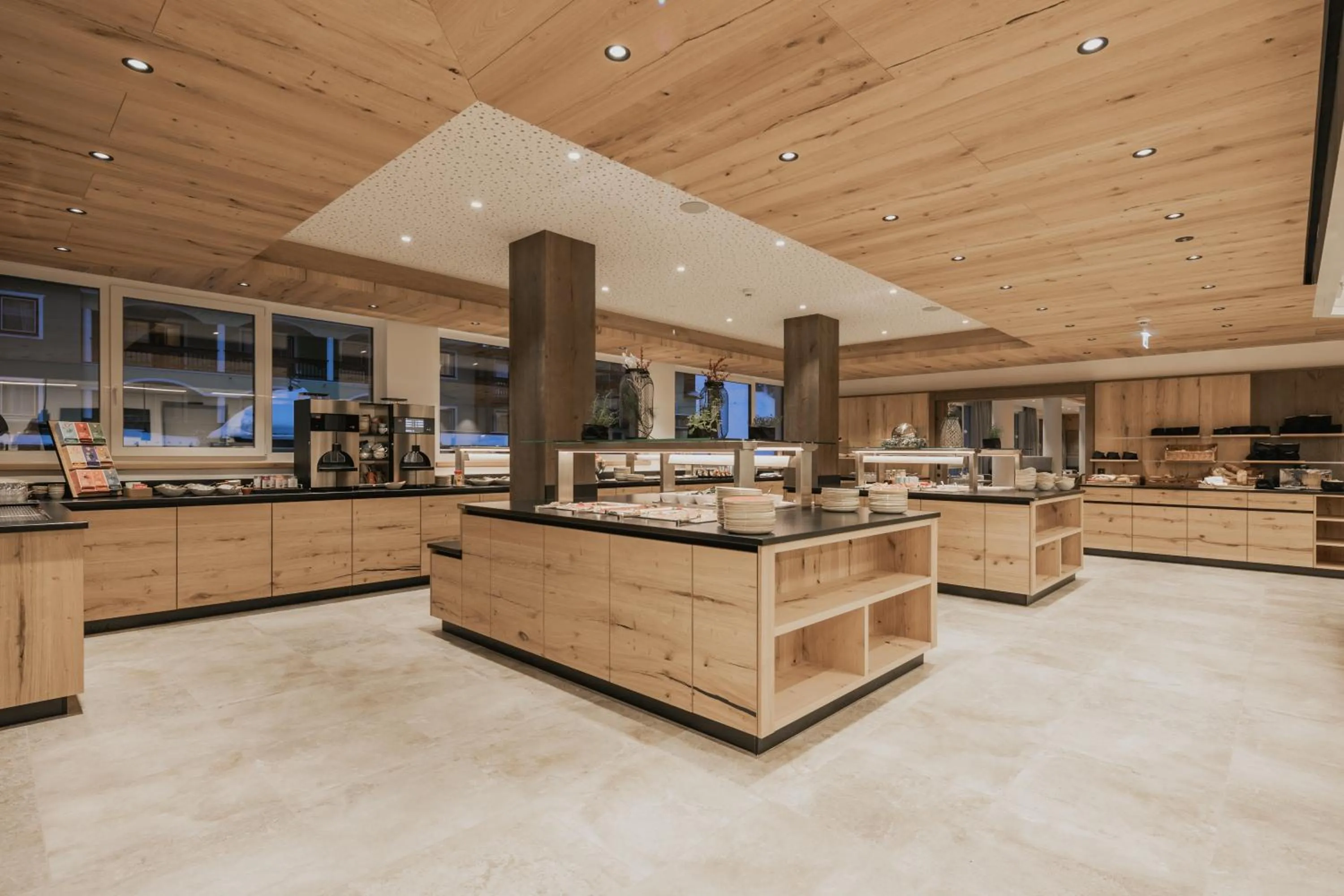 Restaurant/places to eat in FIRSTpeak Zauchensee