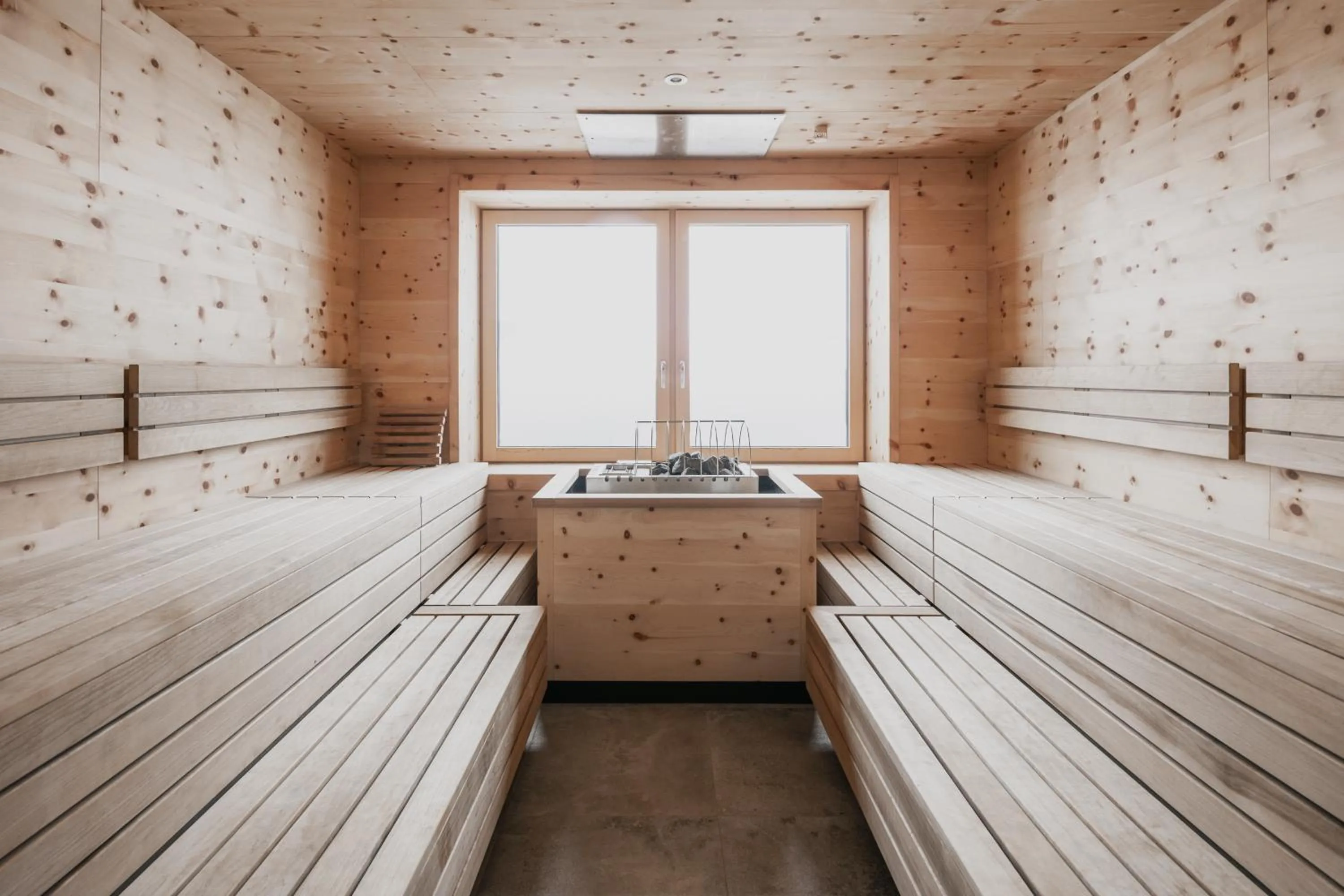 Sauna, Bed in FIRSTpeak Zauchensee