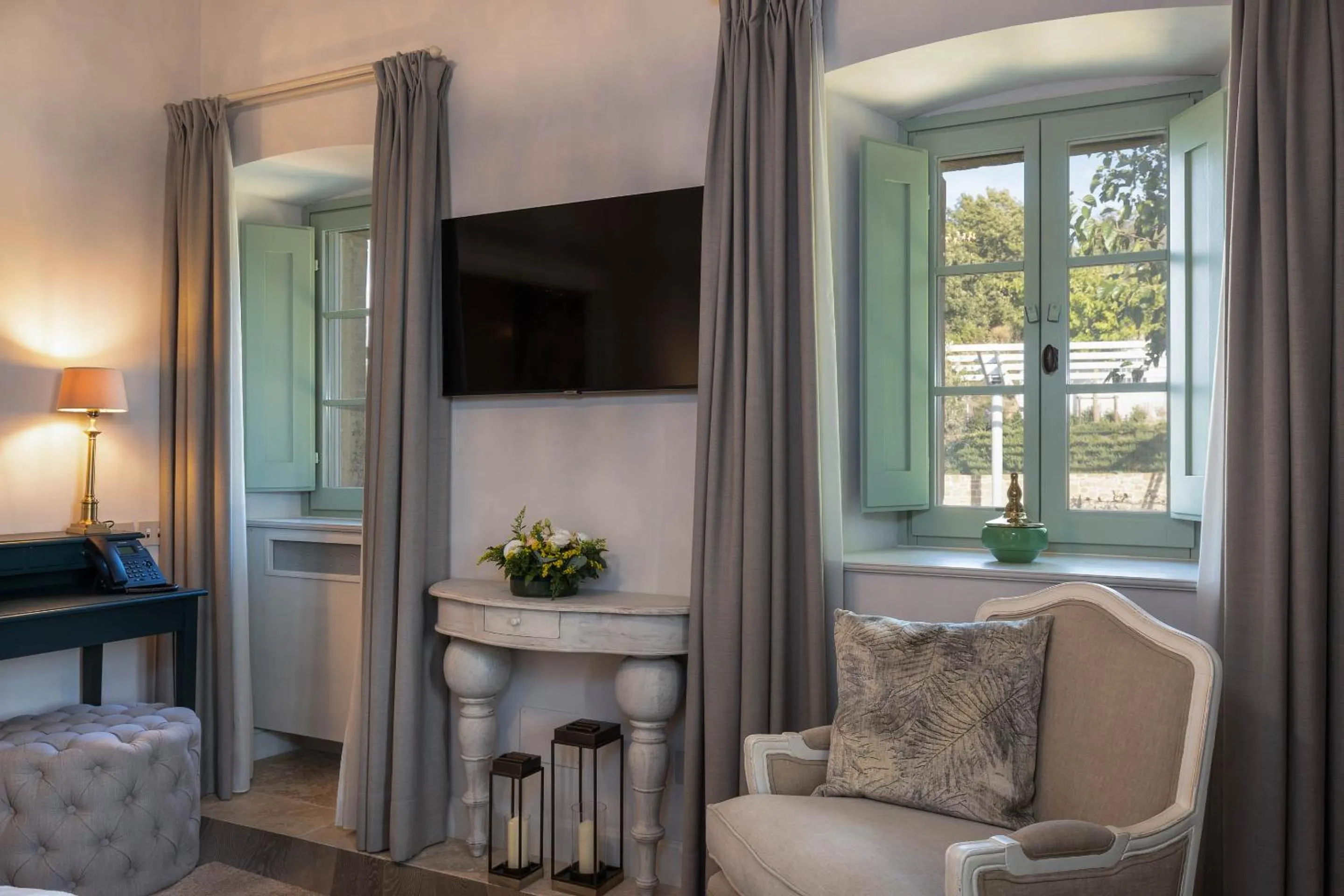 Decorative detail in I Borghi dell'Eremo