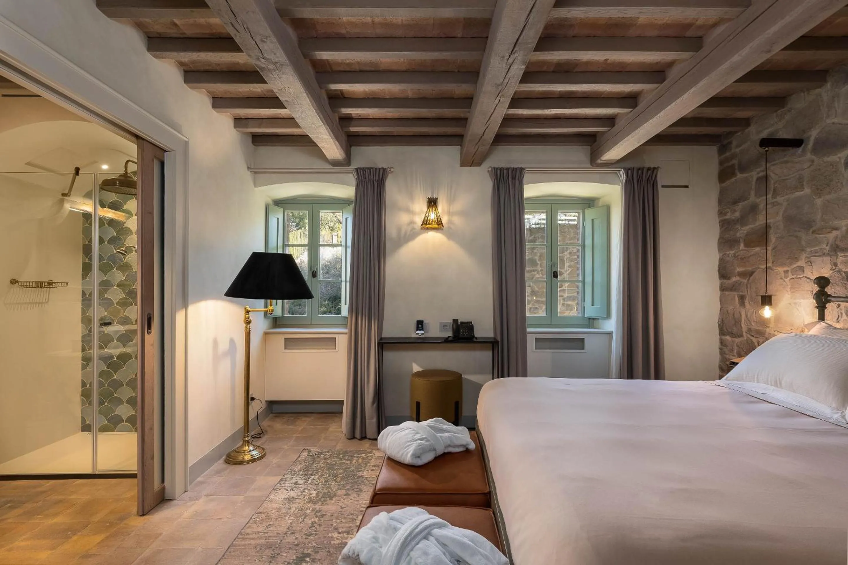 Bathroom, Bed in I Borghi dell'Eremo