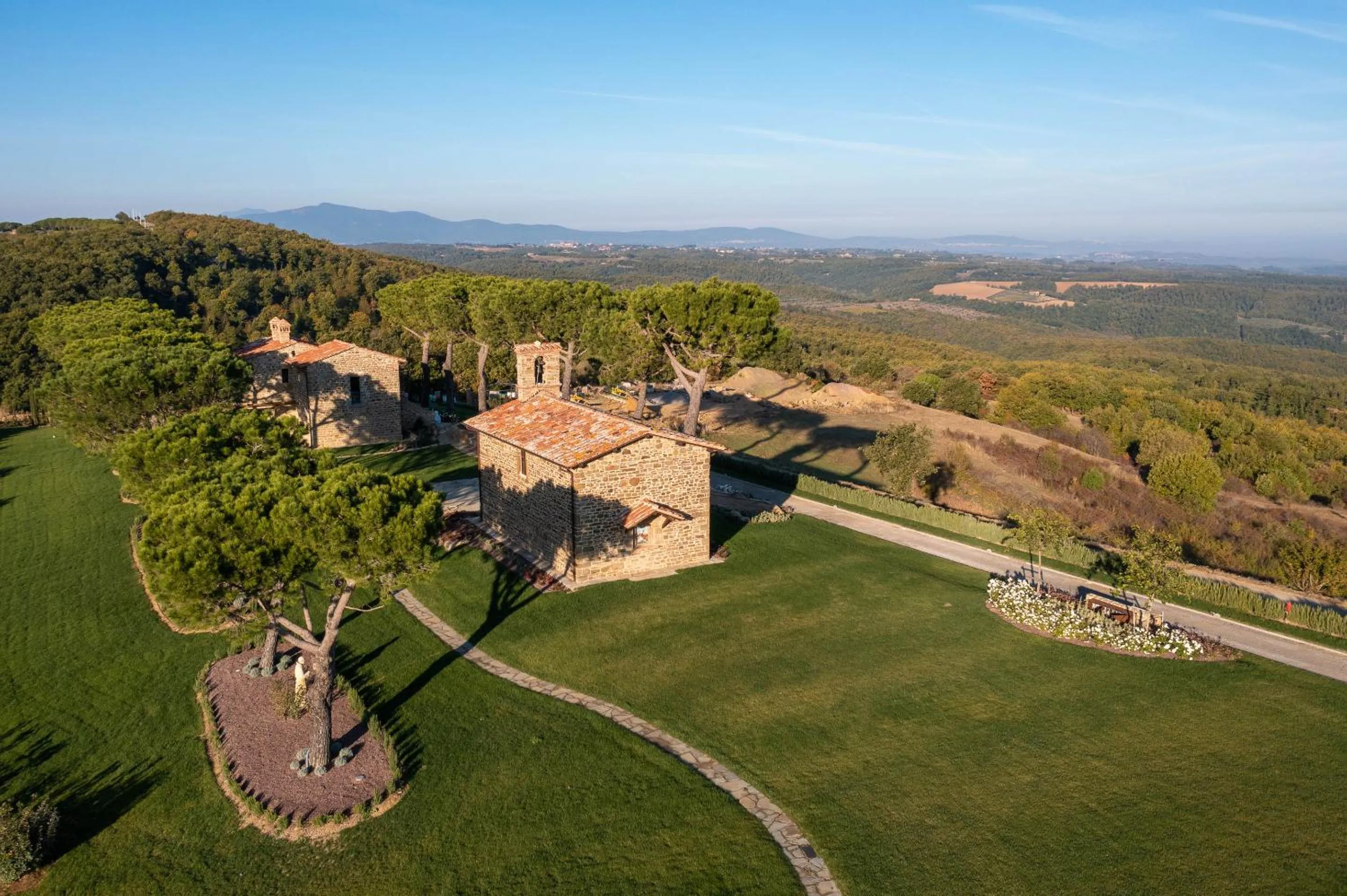 Bird's eye view in I Borghi dell'Eremo
