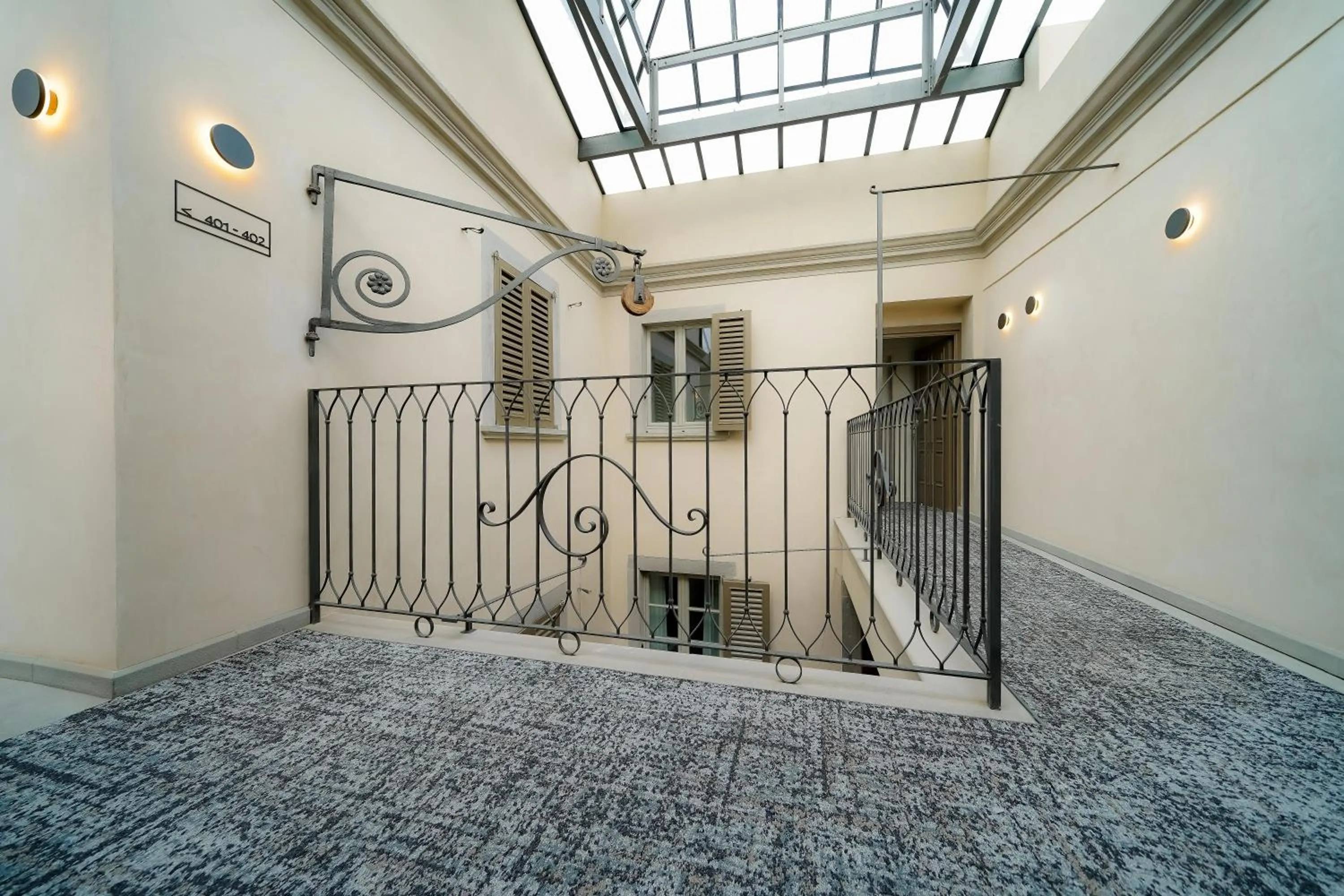 Property building in Bergamo INN 21
