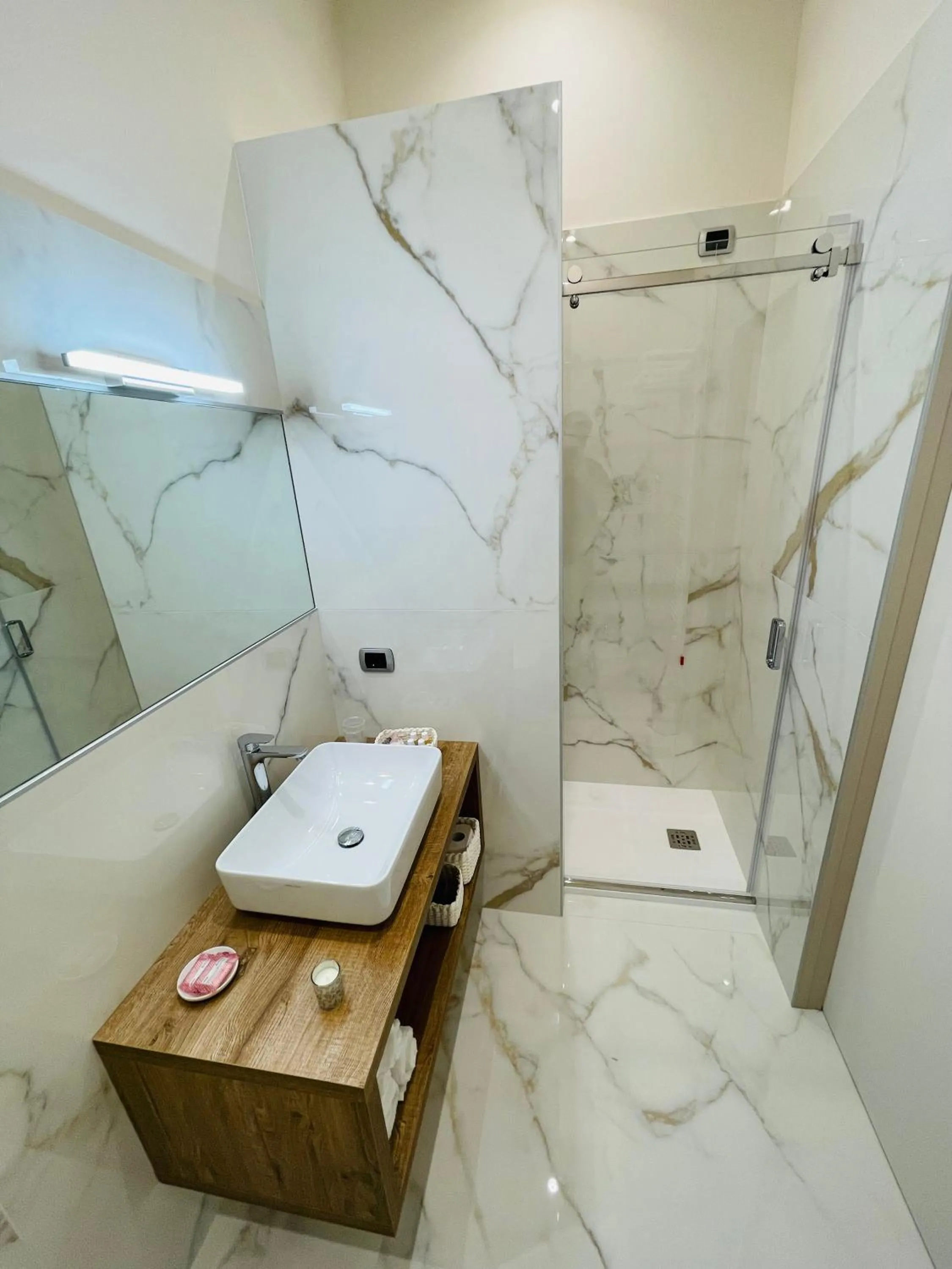 Bathroom in L’Arco Bed&Breakfast