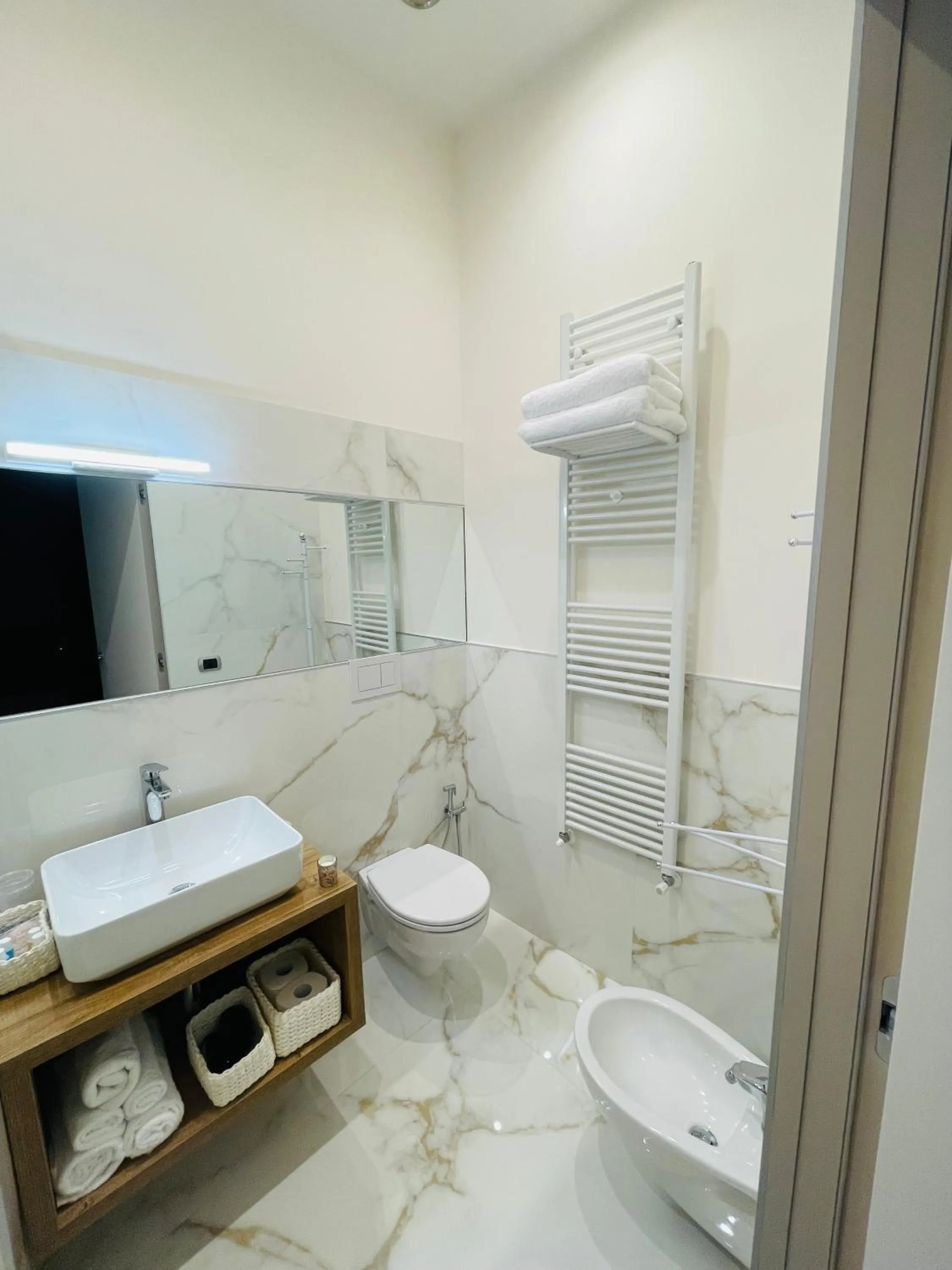 Bathroom in L’Arco Bed&Breakfast