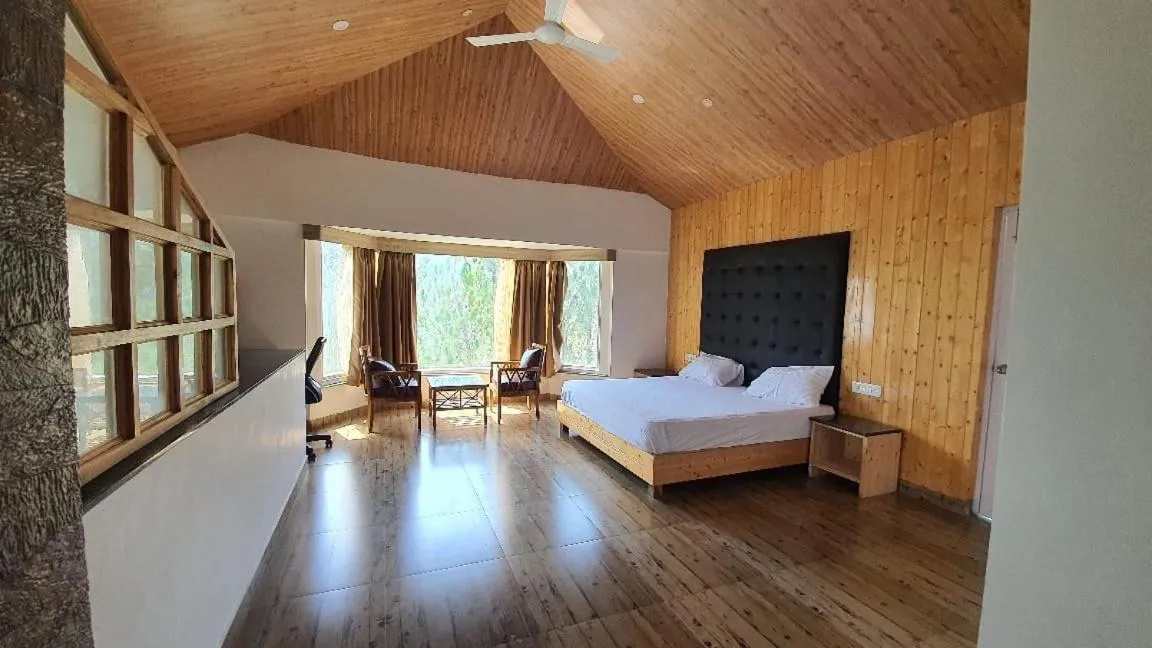 Bed in Blue Pine Orchards