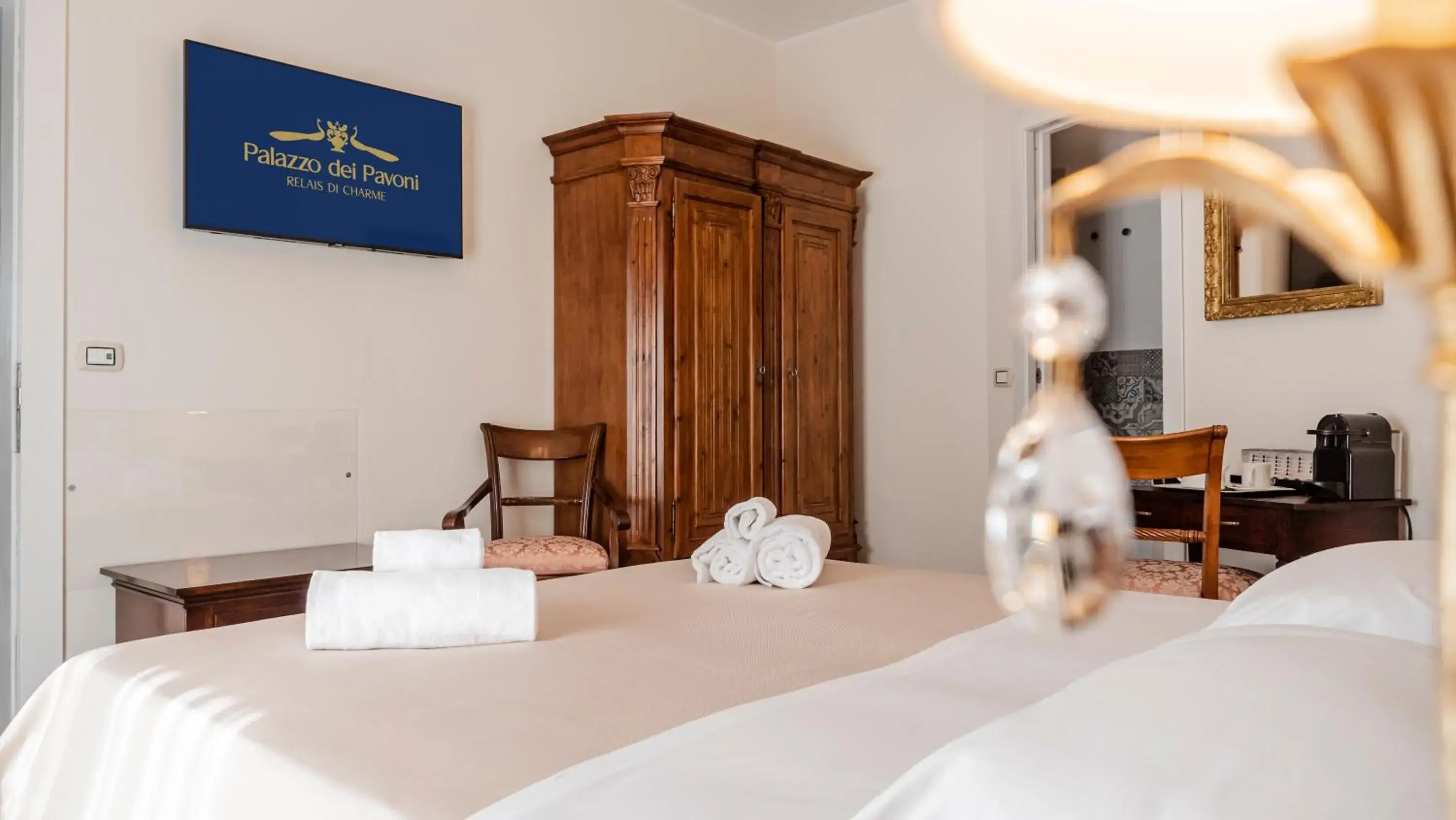 Deluxe Double Room - single occupancy in Palazzo dei Pavoni, Relais di Charme Deluxe Double Room - single occupancy in Palazzo dei Pavoni, Relais di Charme