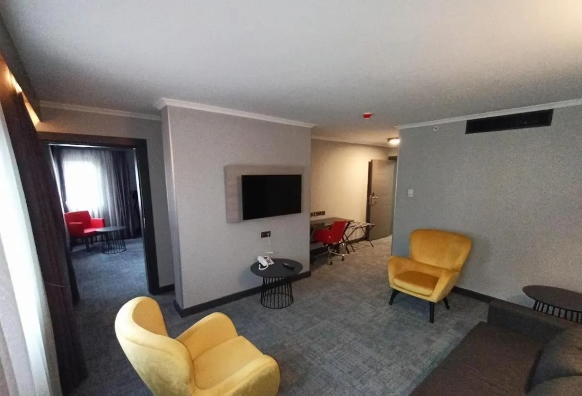 Living room in Days Hotel by Wyndham Ankara Cankaya