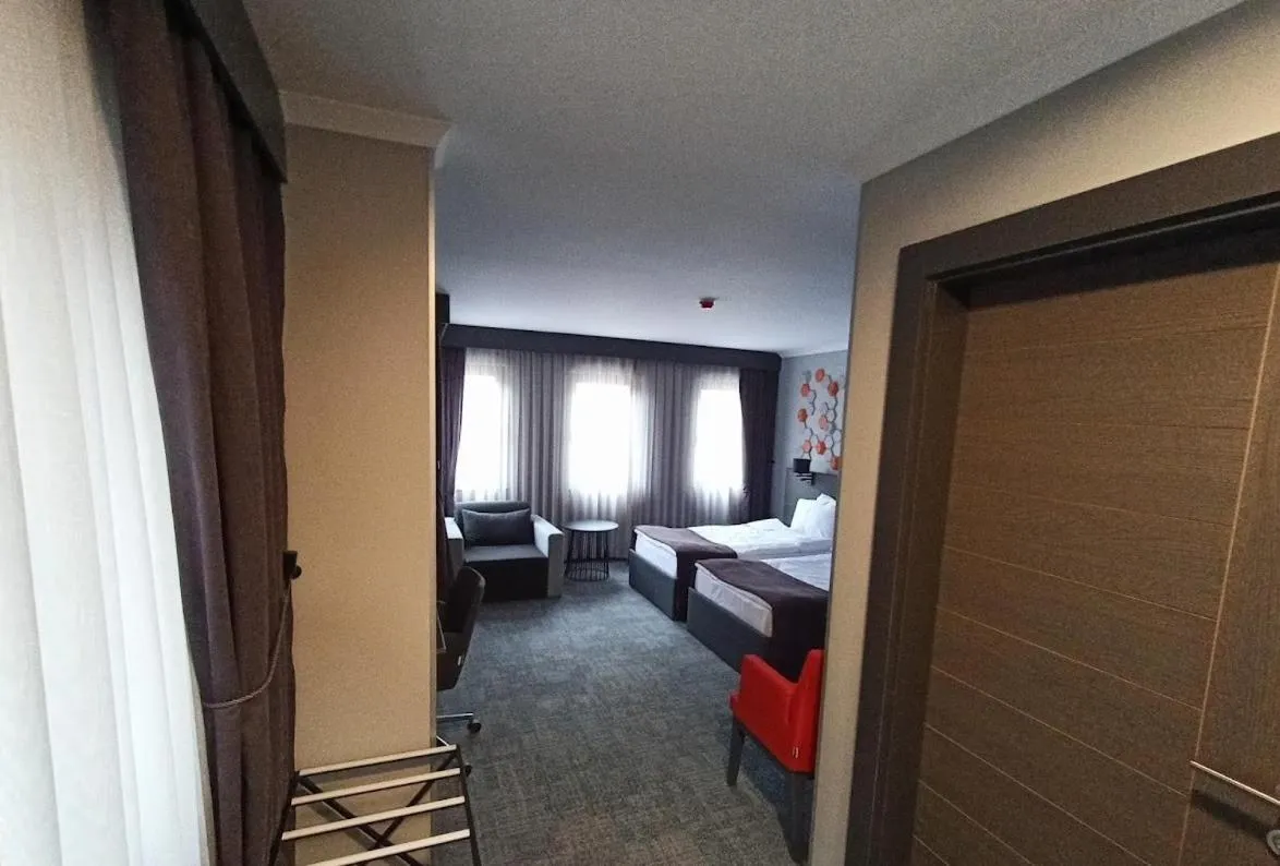 Photo of the whole room, Bed in Days Hotel by Wyndham Ankara Cankaya