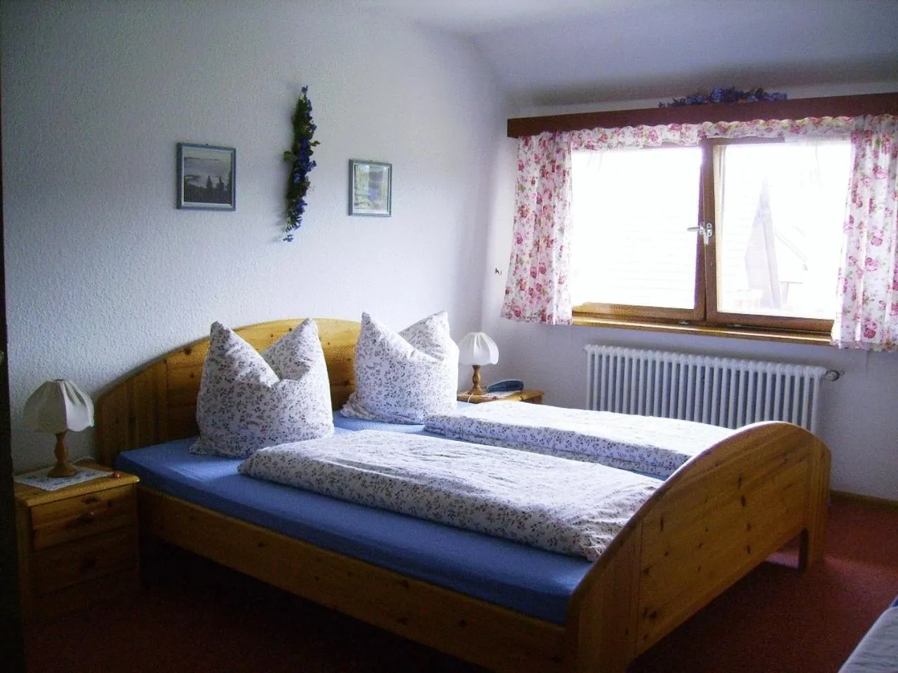 Bed in Pension Wiesengrund