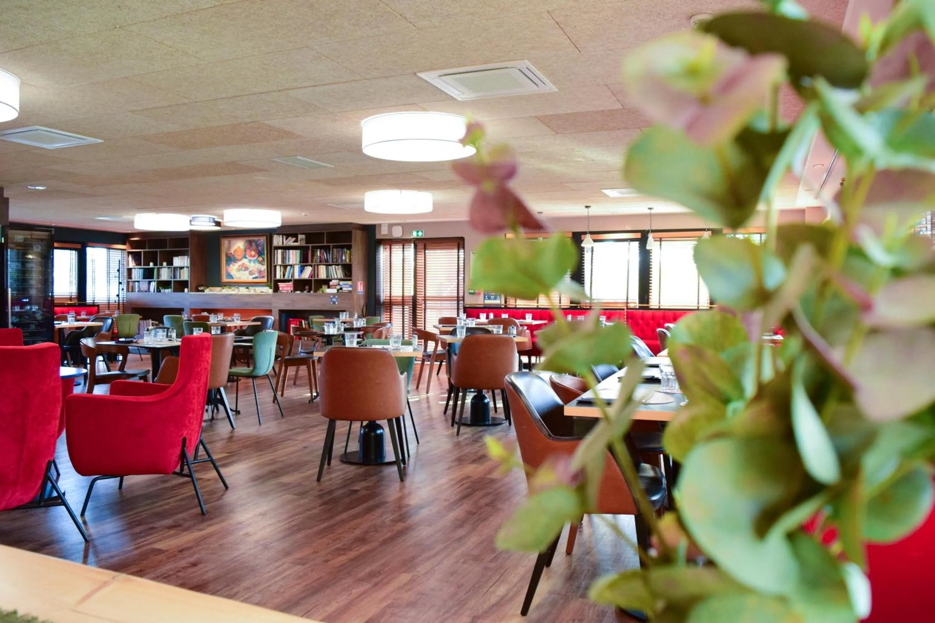 Restaurant/places to eat in Best Western Plus Le Conquerant Rouen Nord