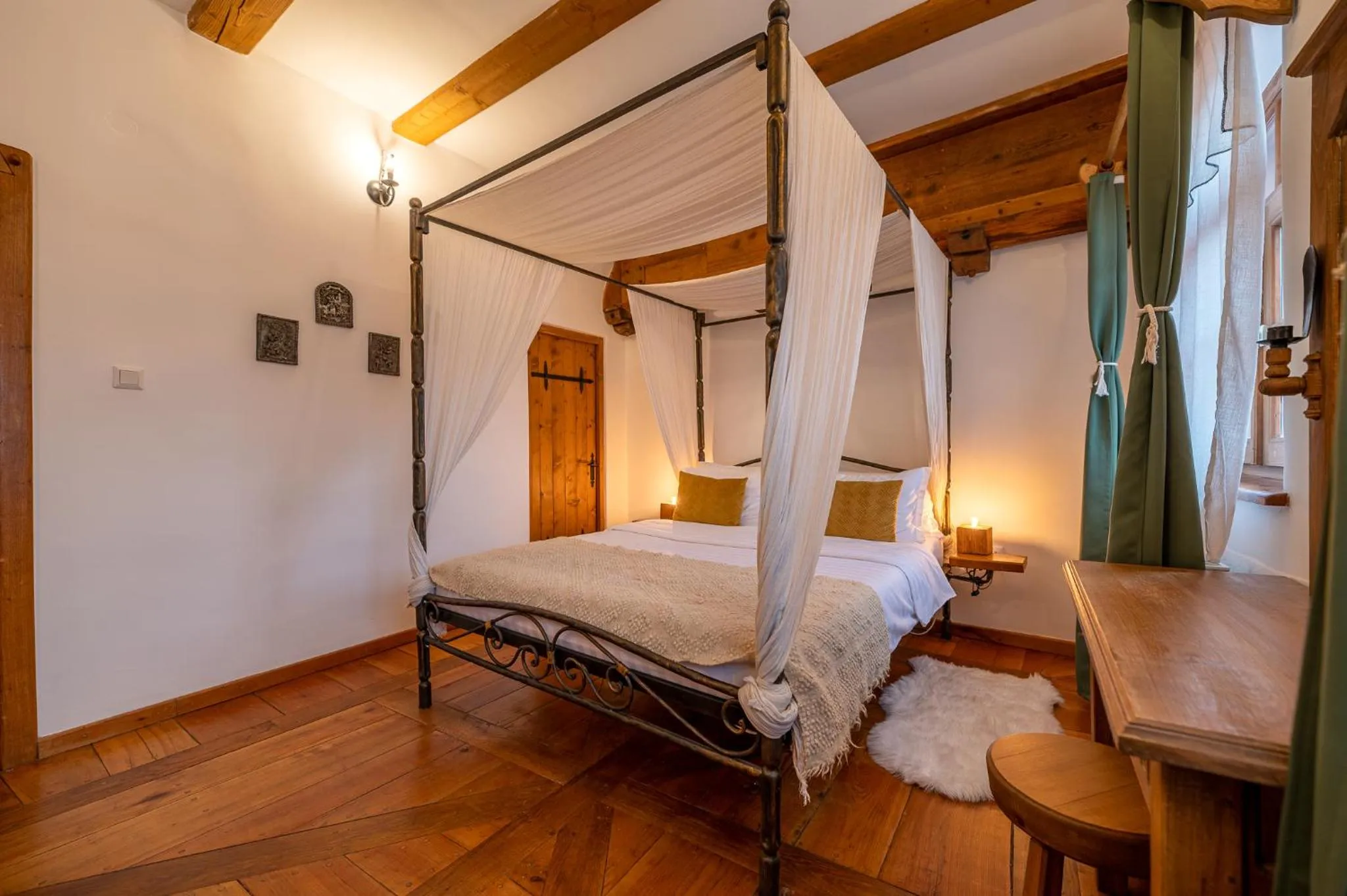 Bedroom, Bed in Boutique Hotel von Graf