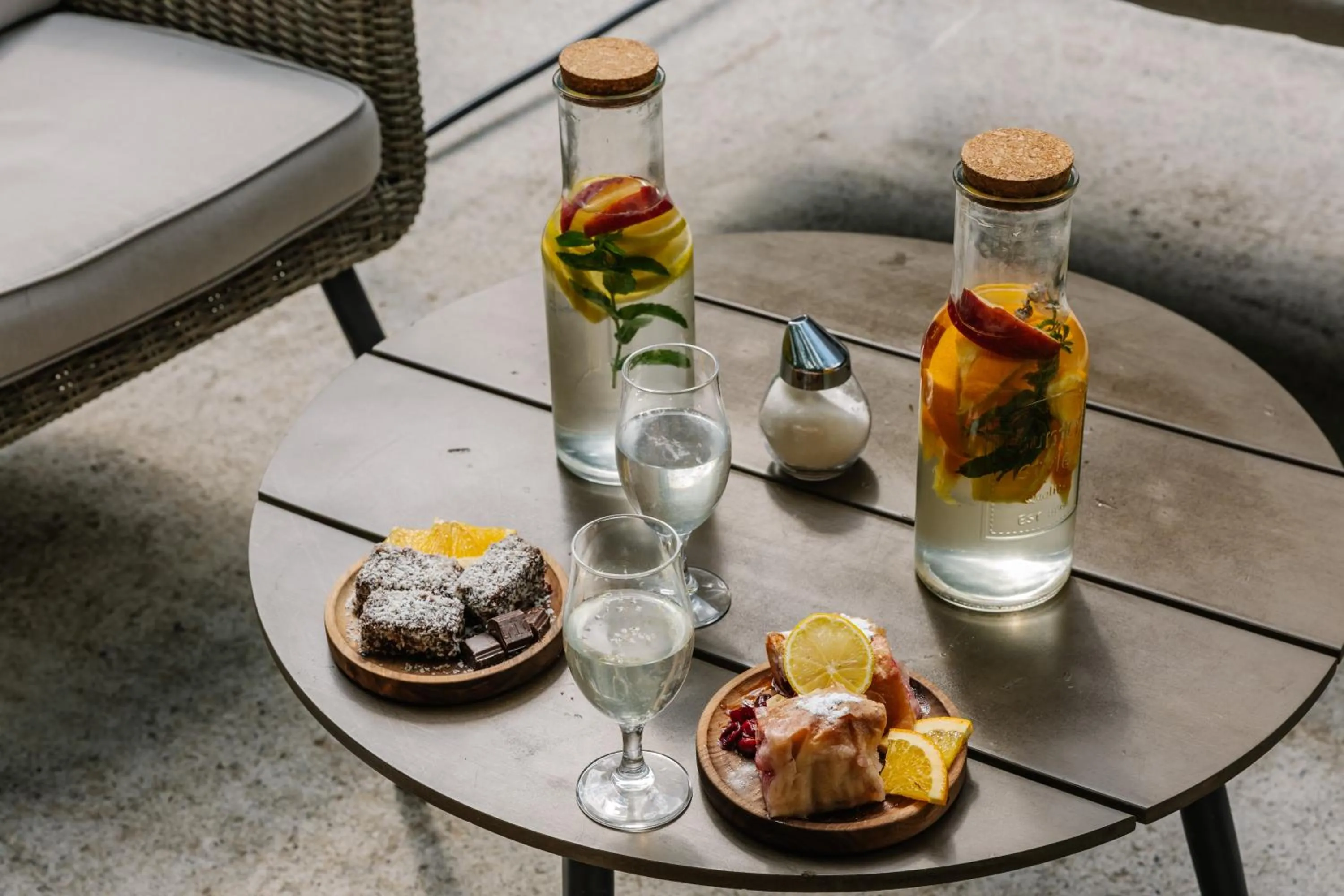 Food and drinks in Hotel Porto Tara