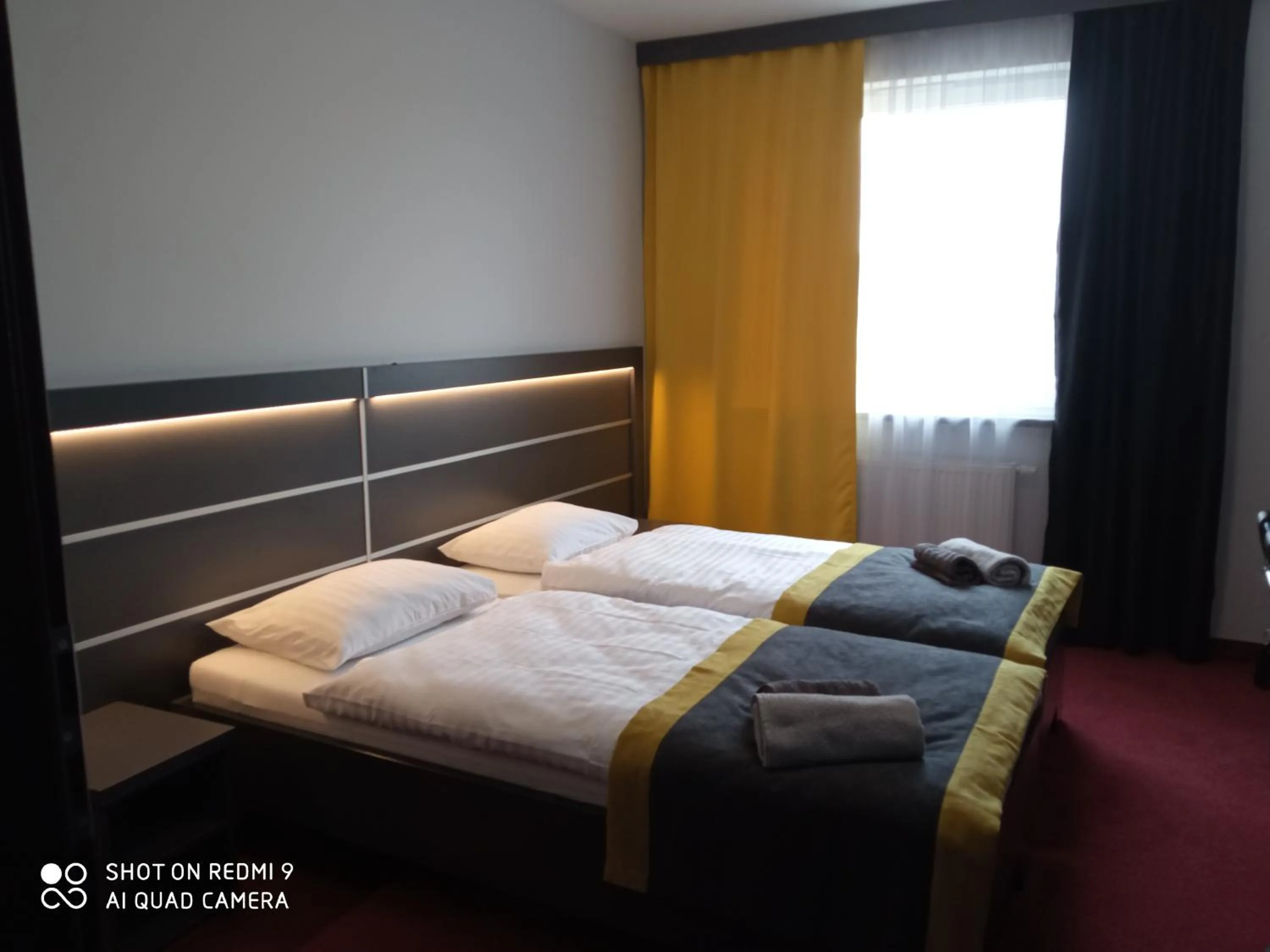 Bed in HAVANA