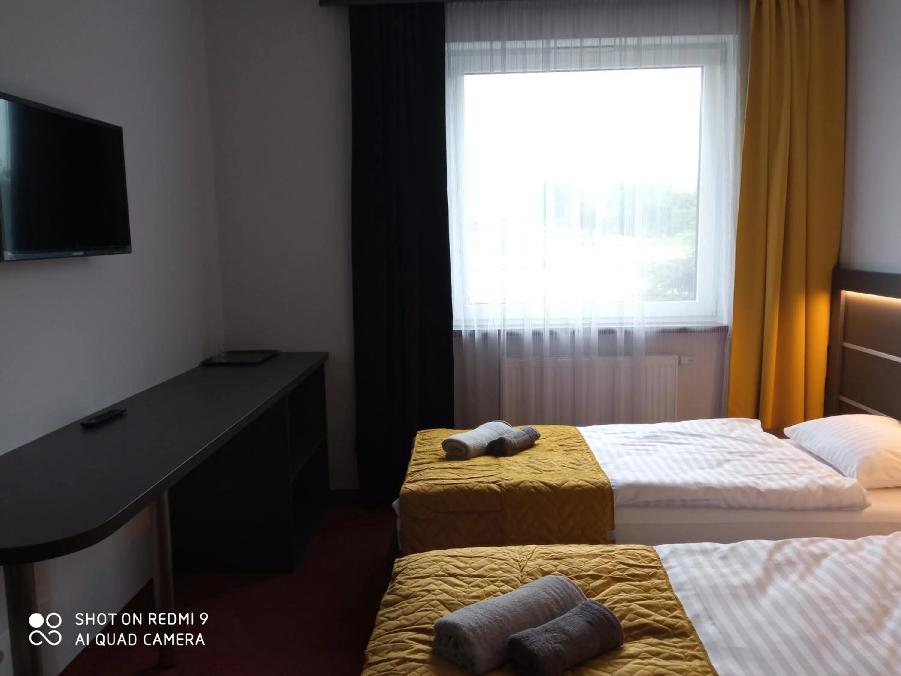 Photo of the whole room, Bed in HAVANA
