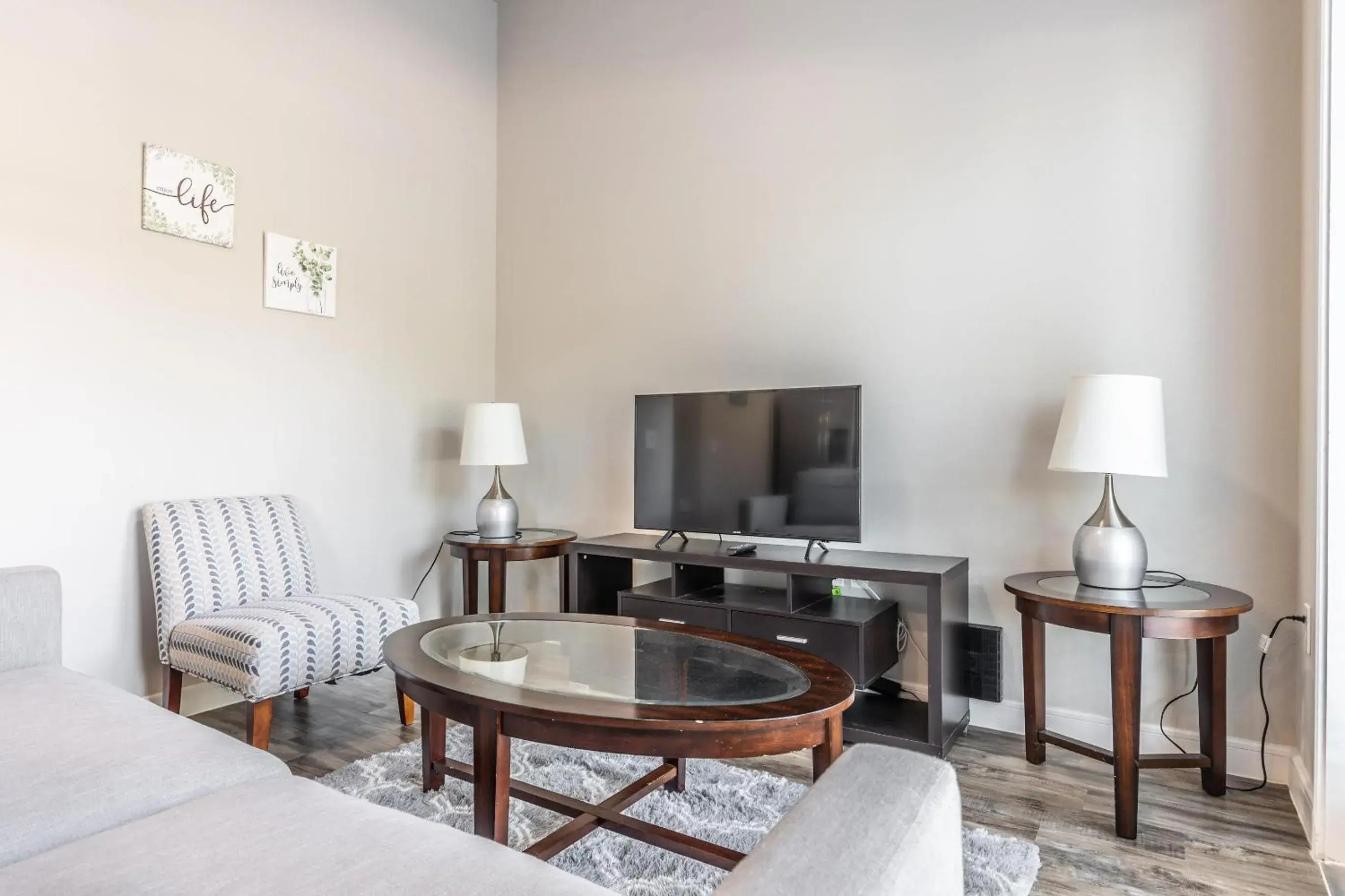 StayOvr at Galatyn Park StayOvr at Galatyn Park