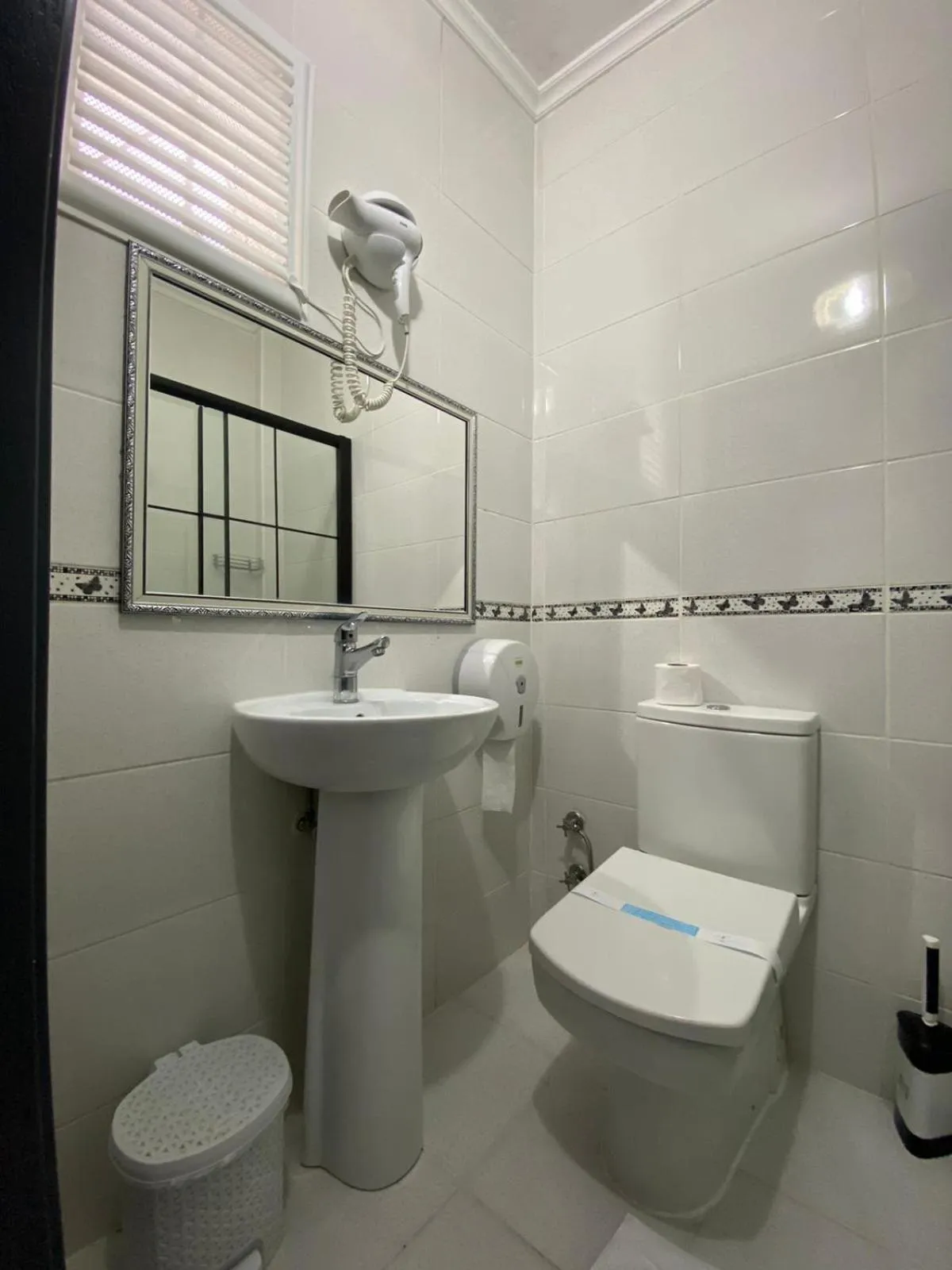 Bathroom in Özdemir Otel