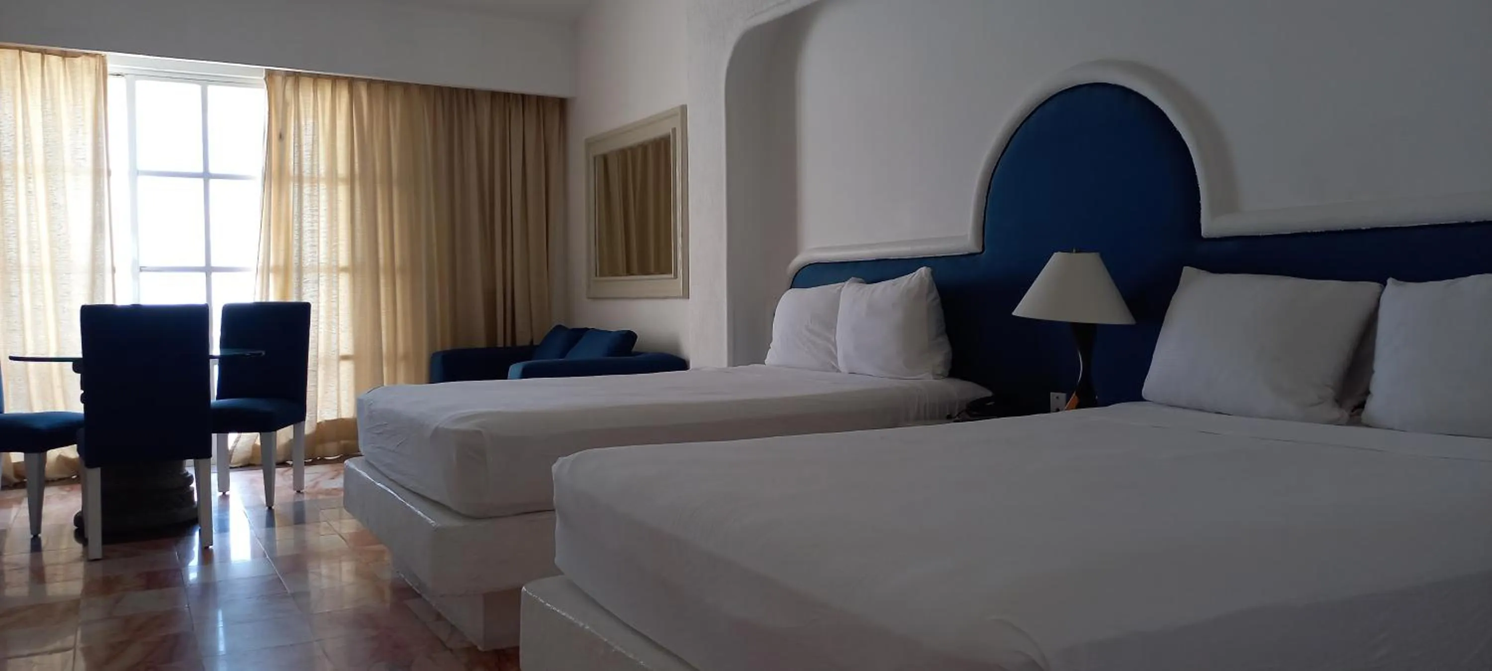Photo of the whole room, Bed in Hotel & Museo Casa Turquesa