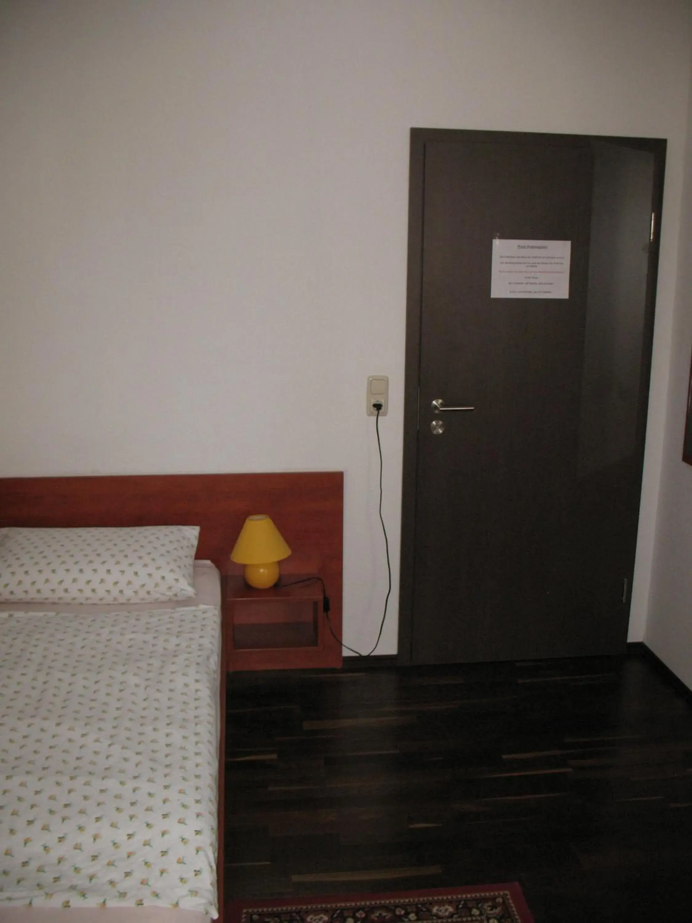 Twin Room in Pension Hinz & Kunz Twin Room in Pension Hinz & Kunz