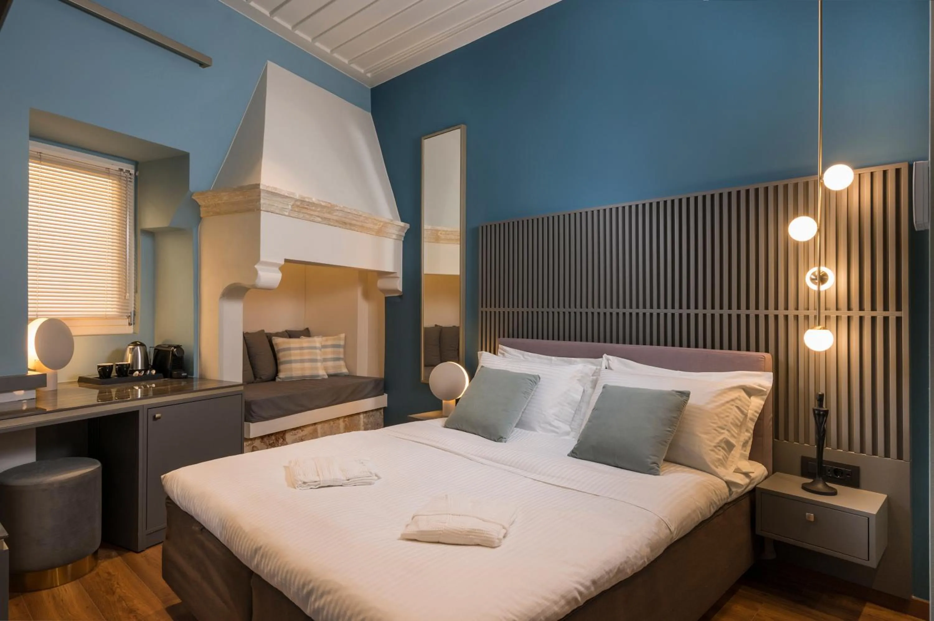 Bed in Veneri Boutique Suites