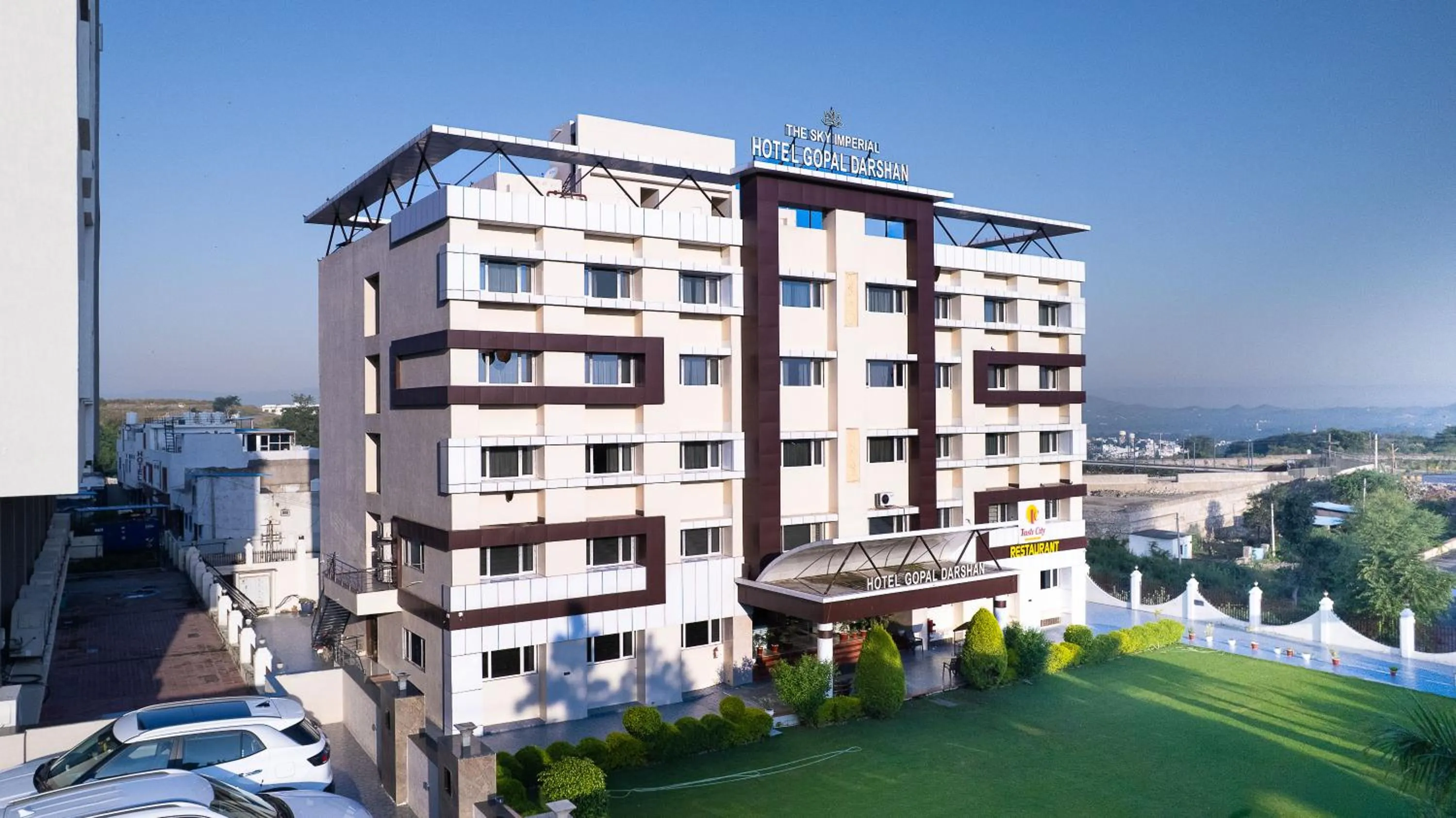 Property building in The Sky Imperial- Hotel Gopal Darshan