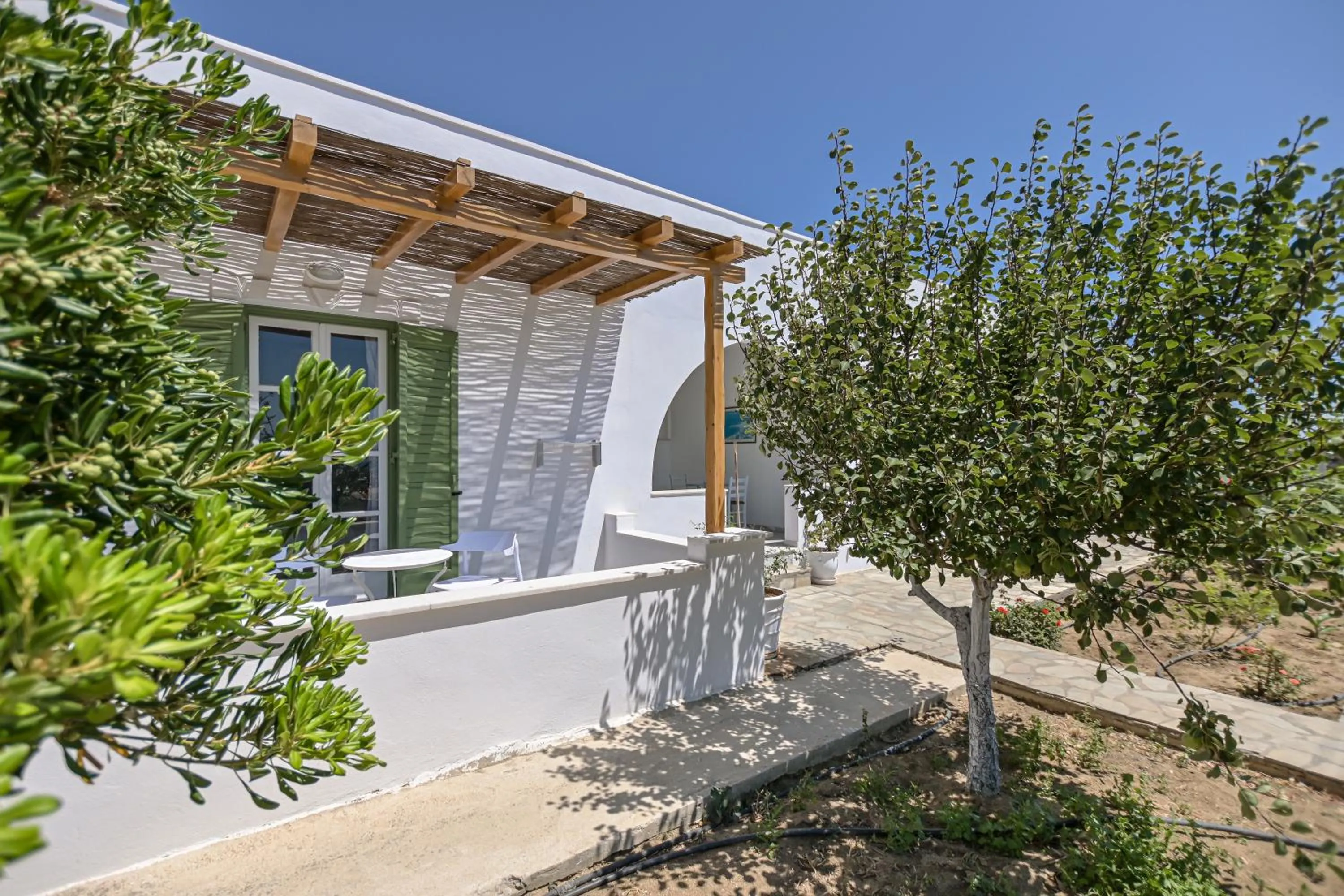 Day in Naxian Garden of Senses