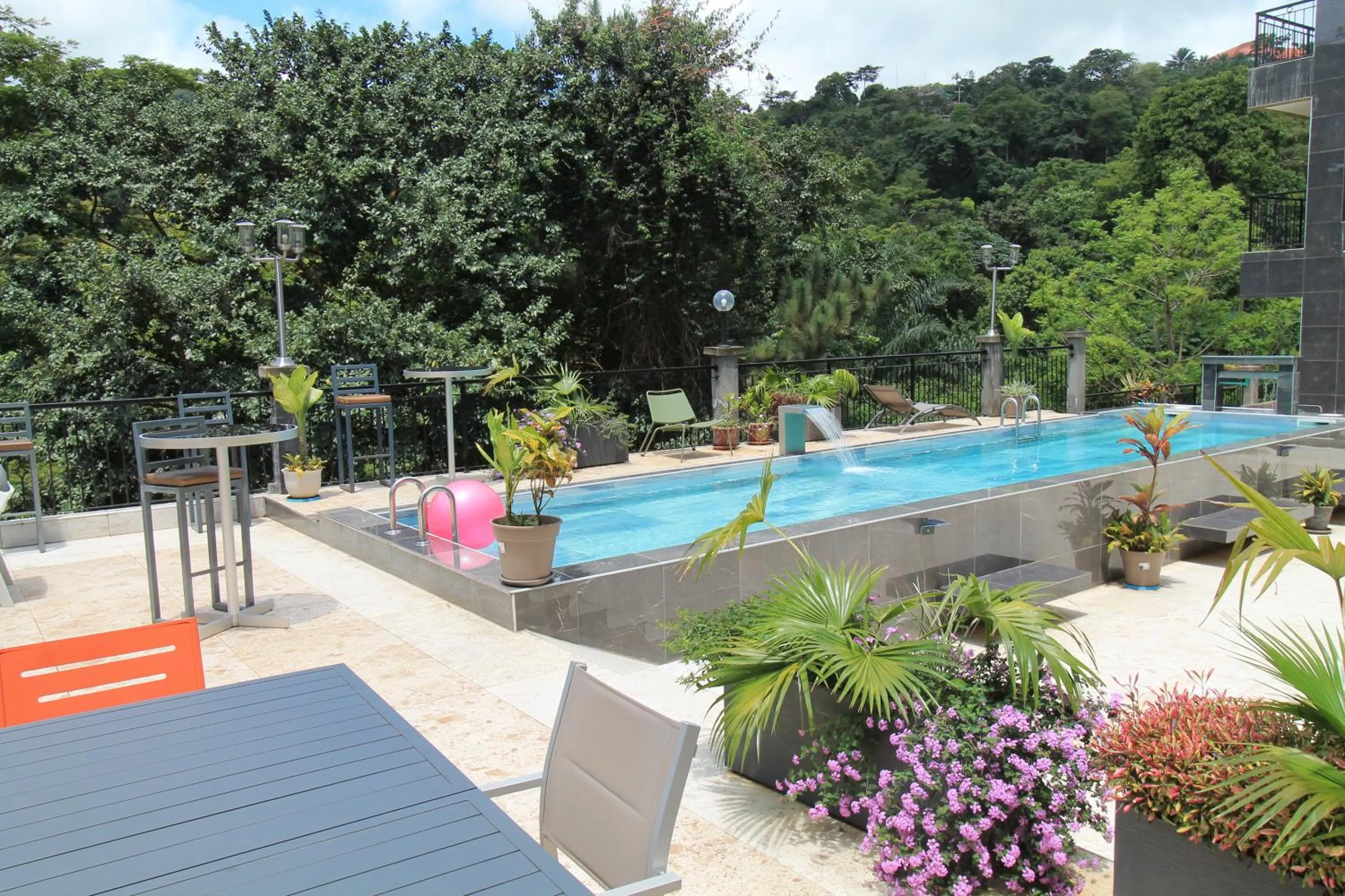 Garden in Residence MASSOU