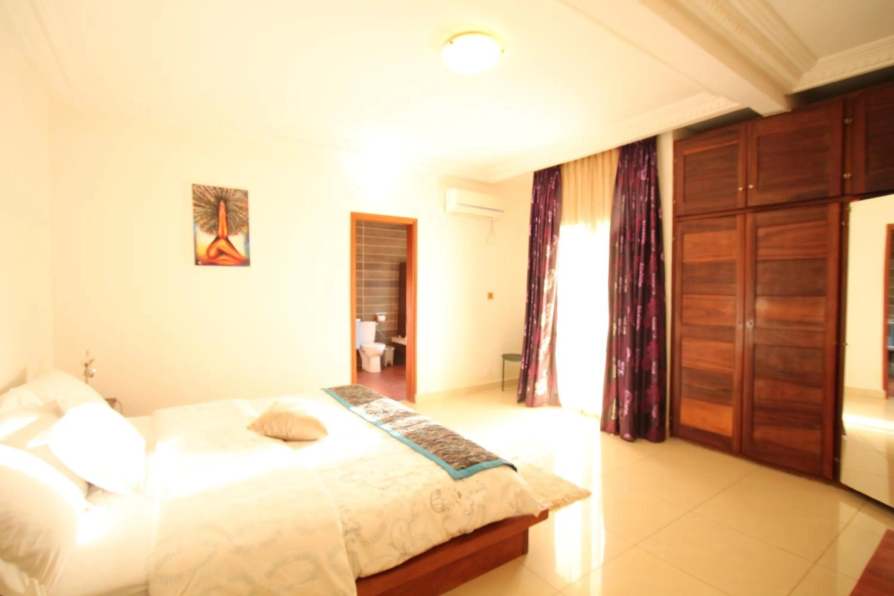 Bed in Residence MASSOU