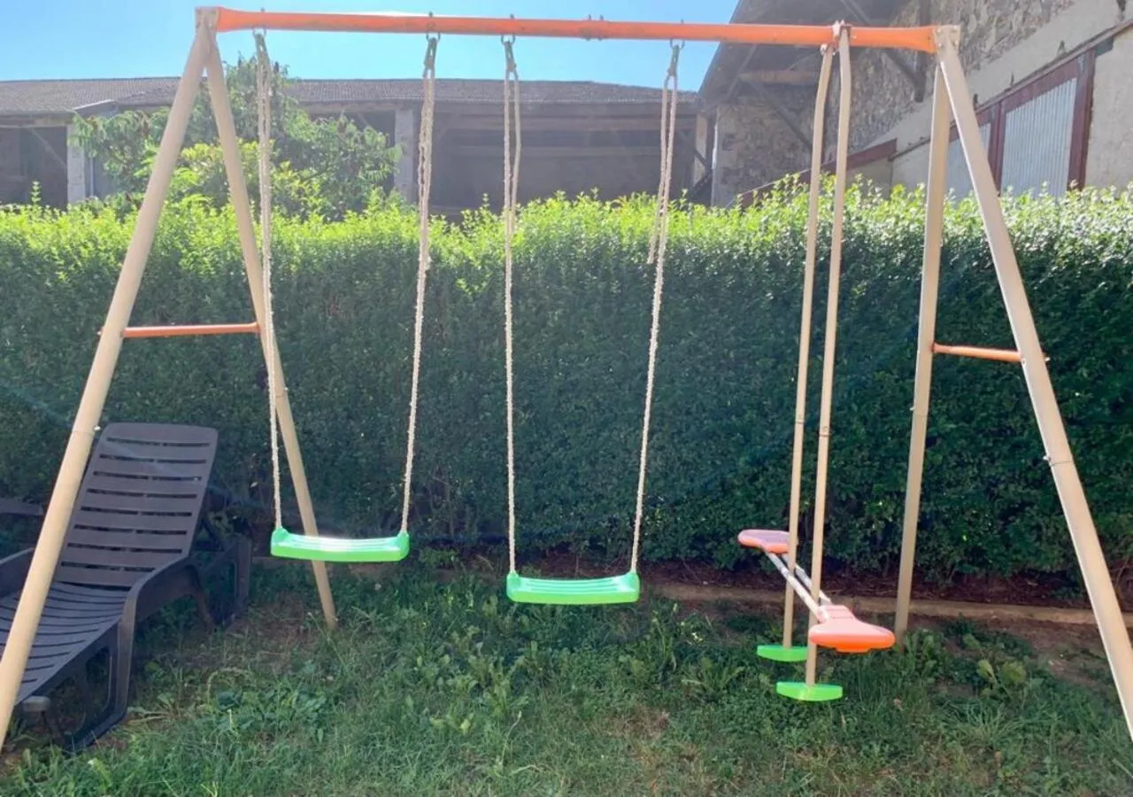 Children play ground in Dormez dans la chambre du meunier !