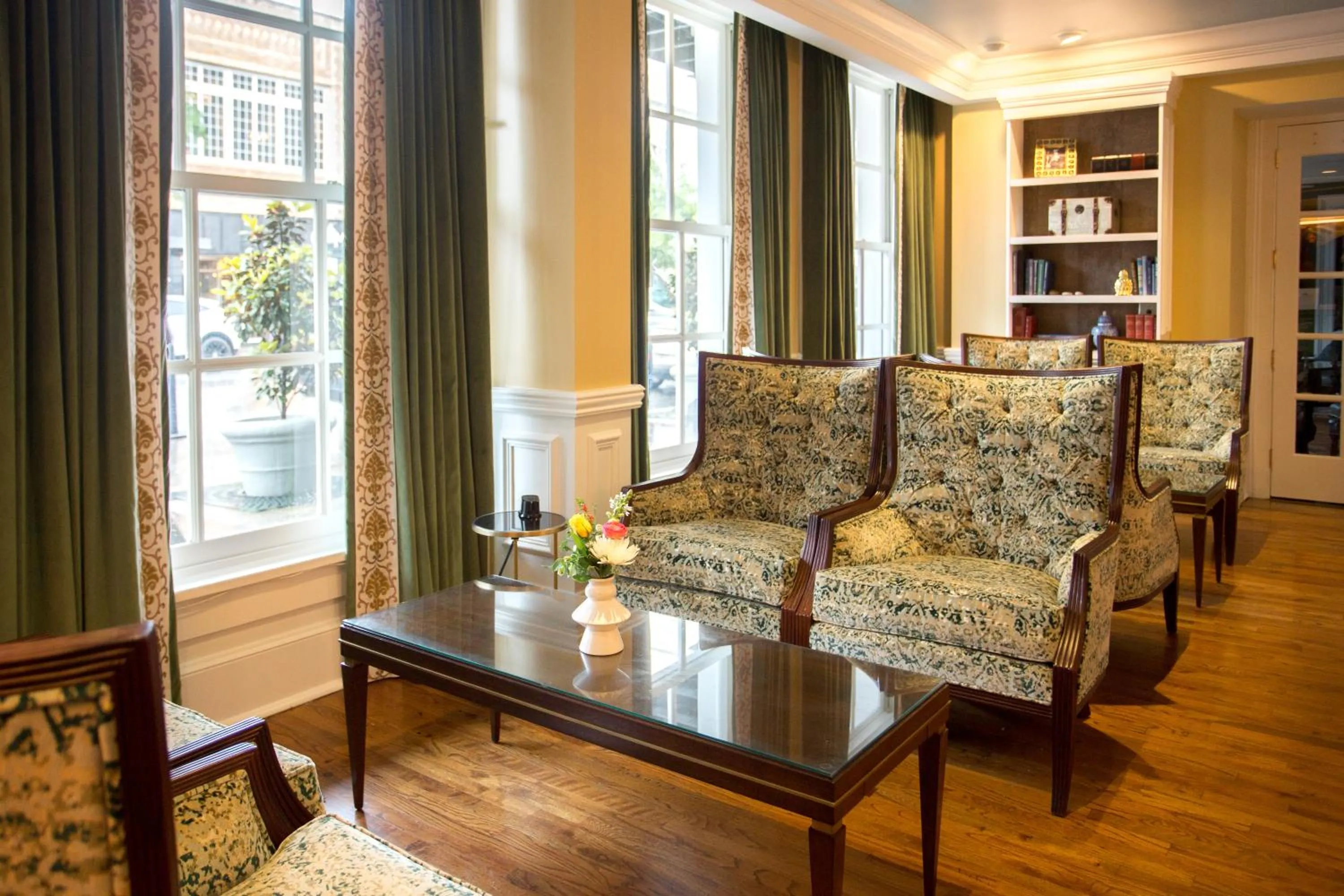 Library in The Marshall House, Historic Inns of Savannah Collection