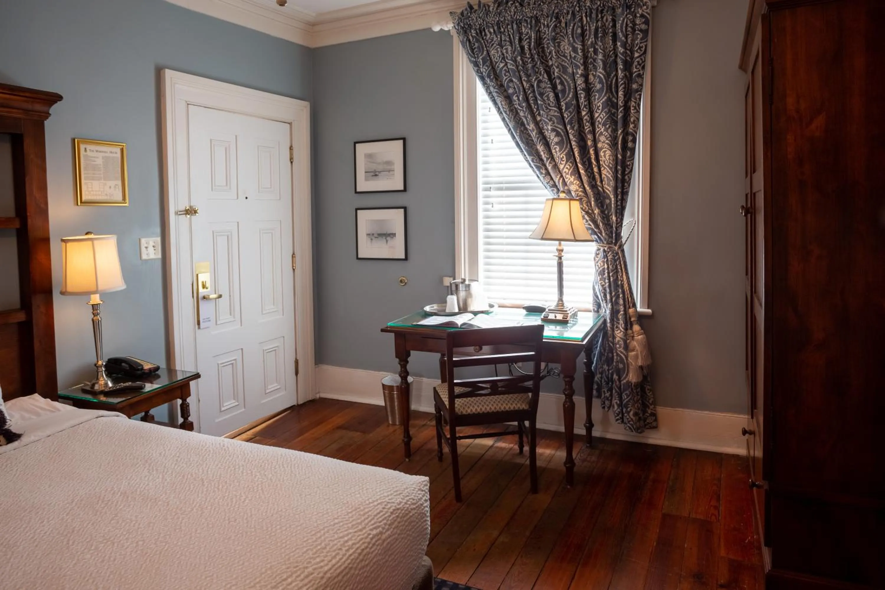 Bedroom, Bed in The Marshall House, Historic Inns of Savannah Collection