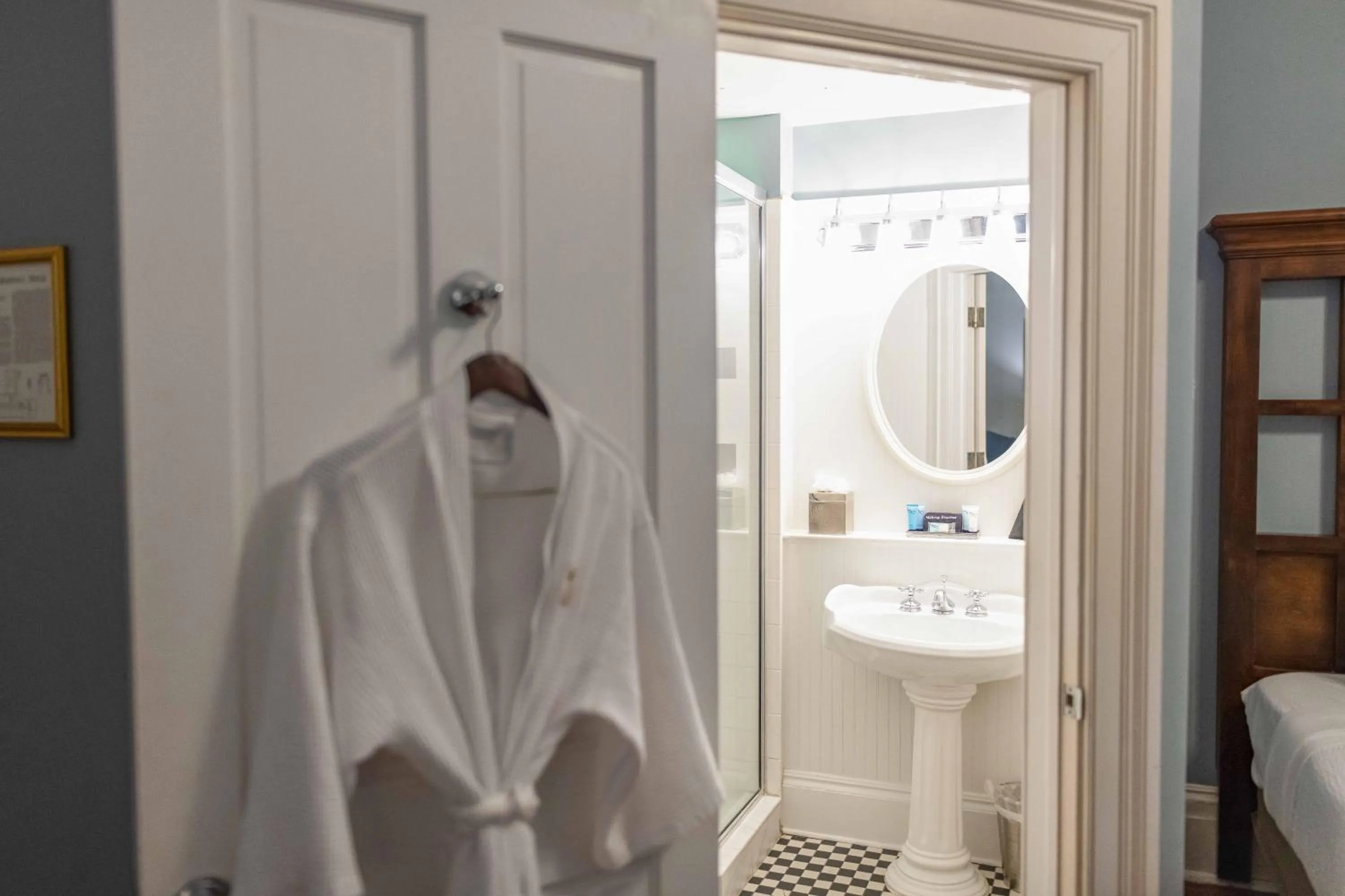 Bathroom in The Marshall House, Historic Inns of Savannah Collection