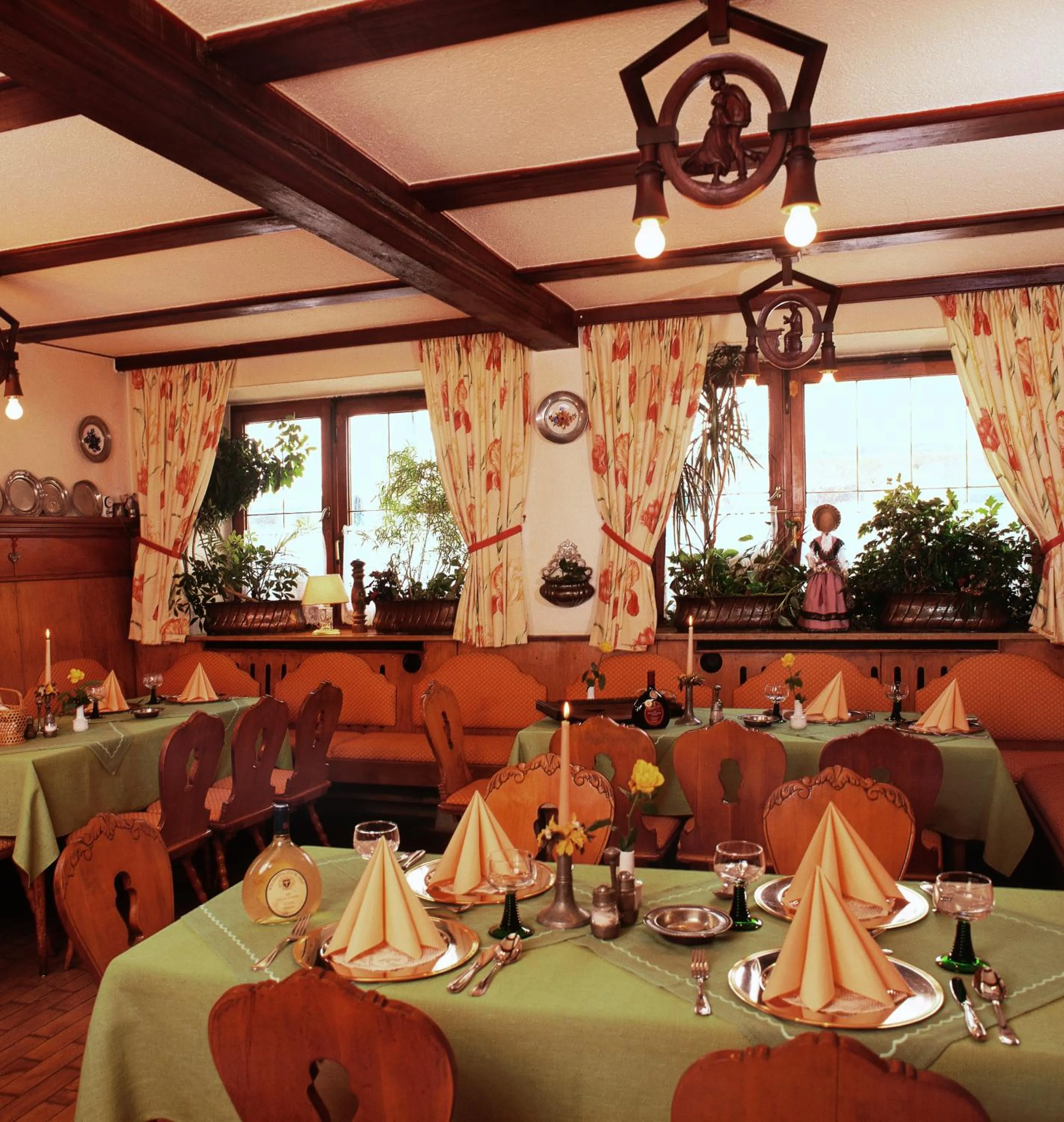 Restaurant/places to eat in Resengörg